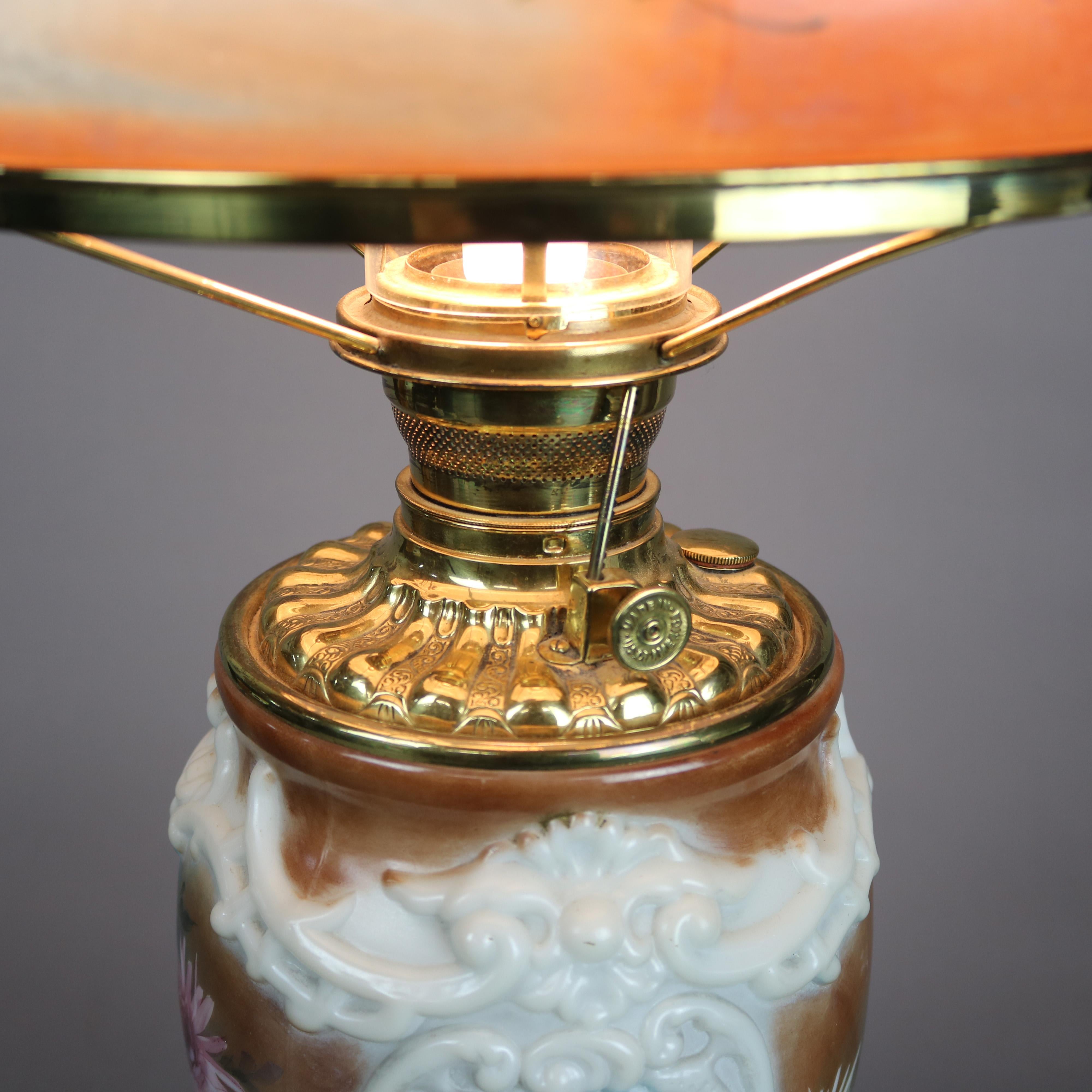Italian Rococo Crown Milano Art Glass Gone with the Wind Lamp, circa 1890 2