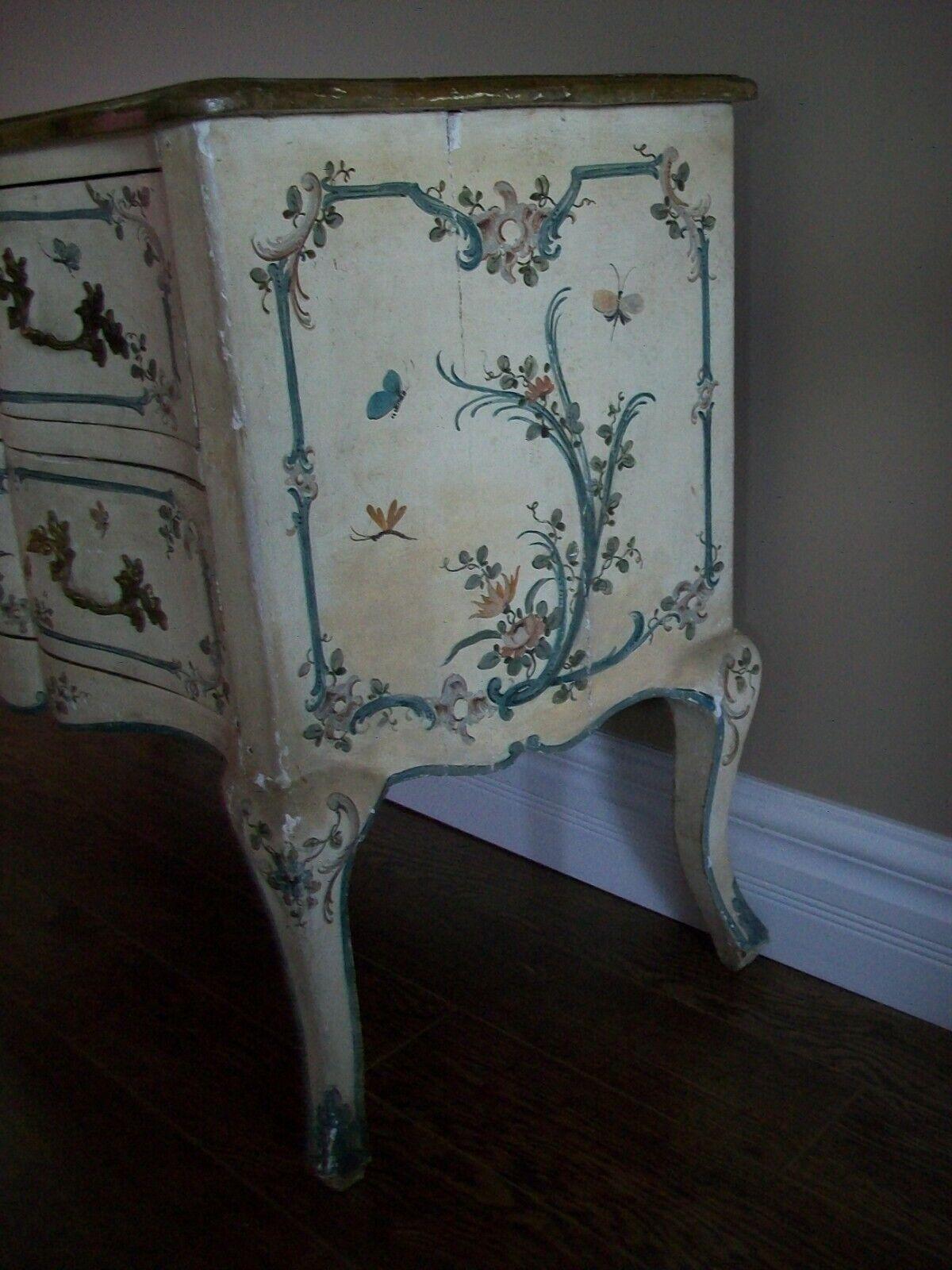 Softwood Italian Rococo Floral & Butterfly Painted Chest of Drawers, Mid 19th Century For Sale