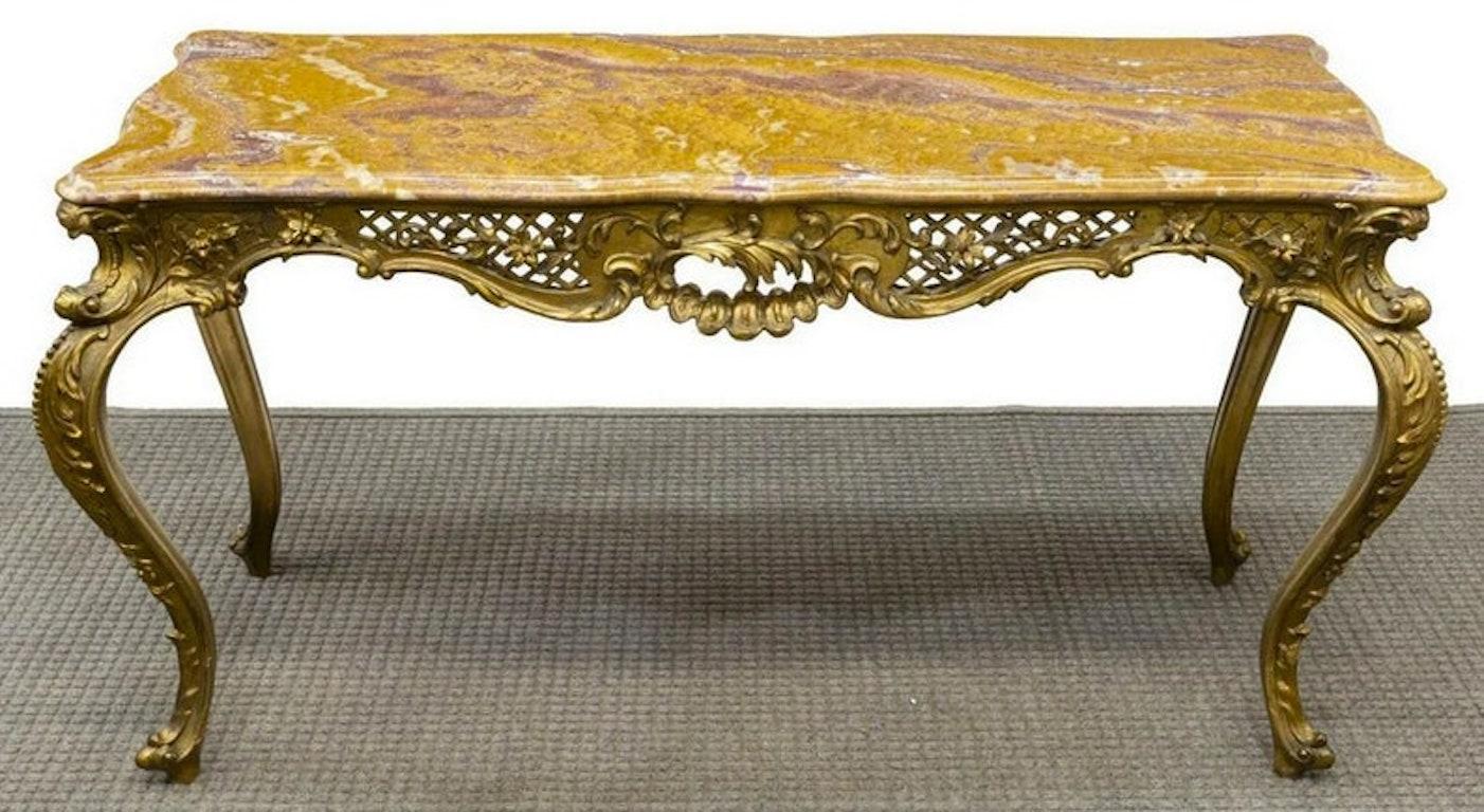 Italian Rococo Louis XV Style Giltwood and Onyx Coffee Table In Fair Condition For Sale In Forney, TX