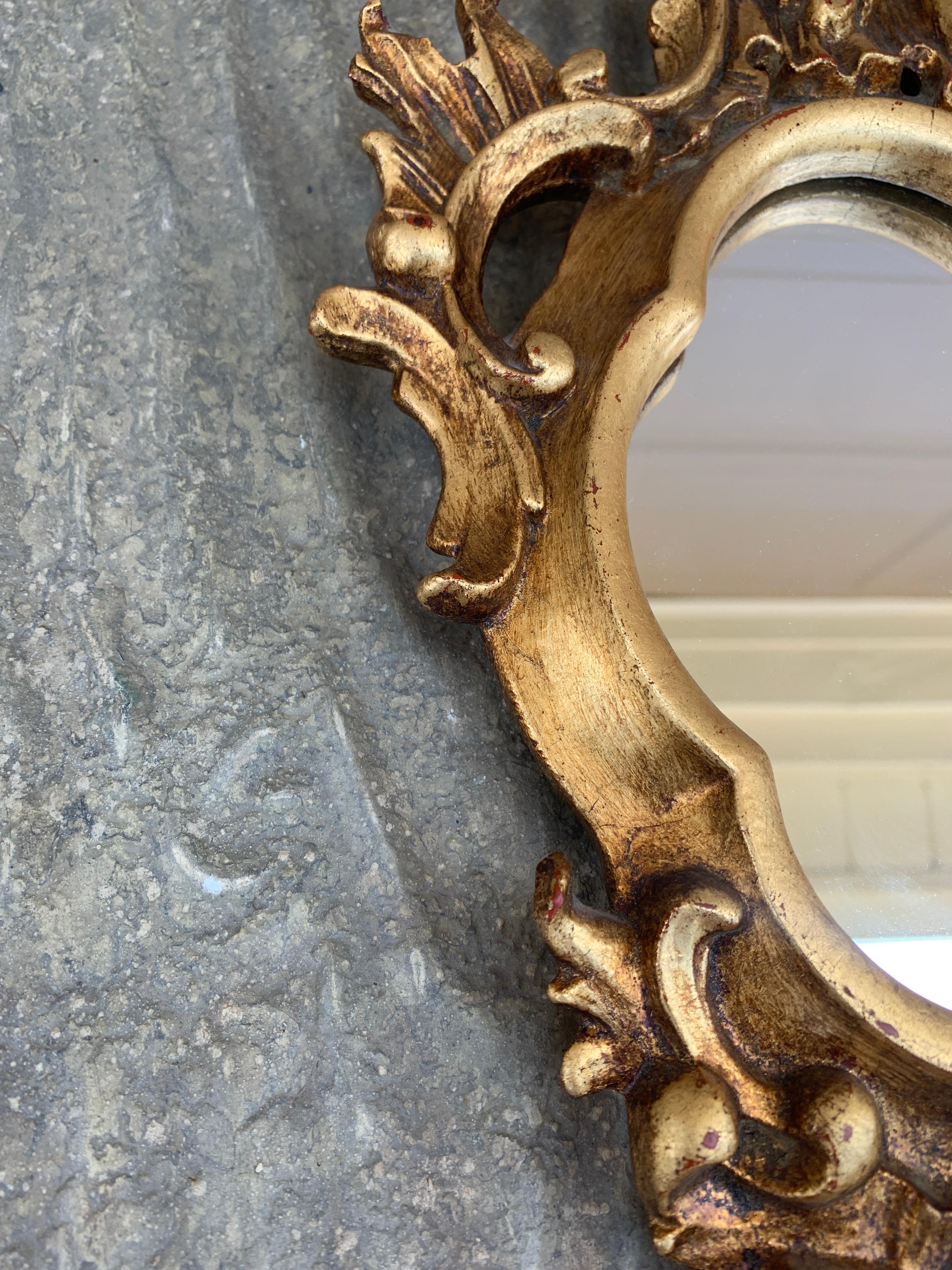 XX secolo Specchio da parete italiano rococò neoclassico barocco in legno dorato in vendita