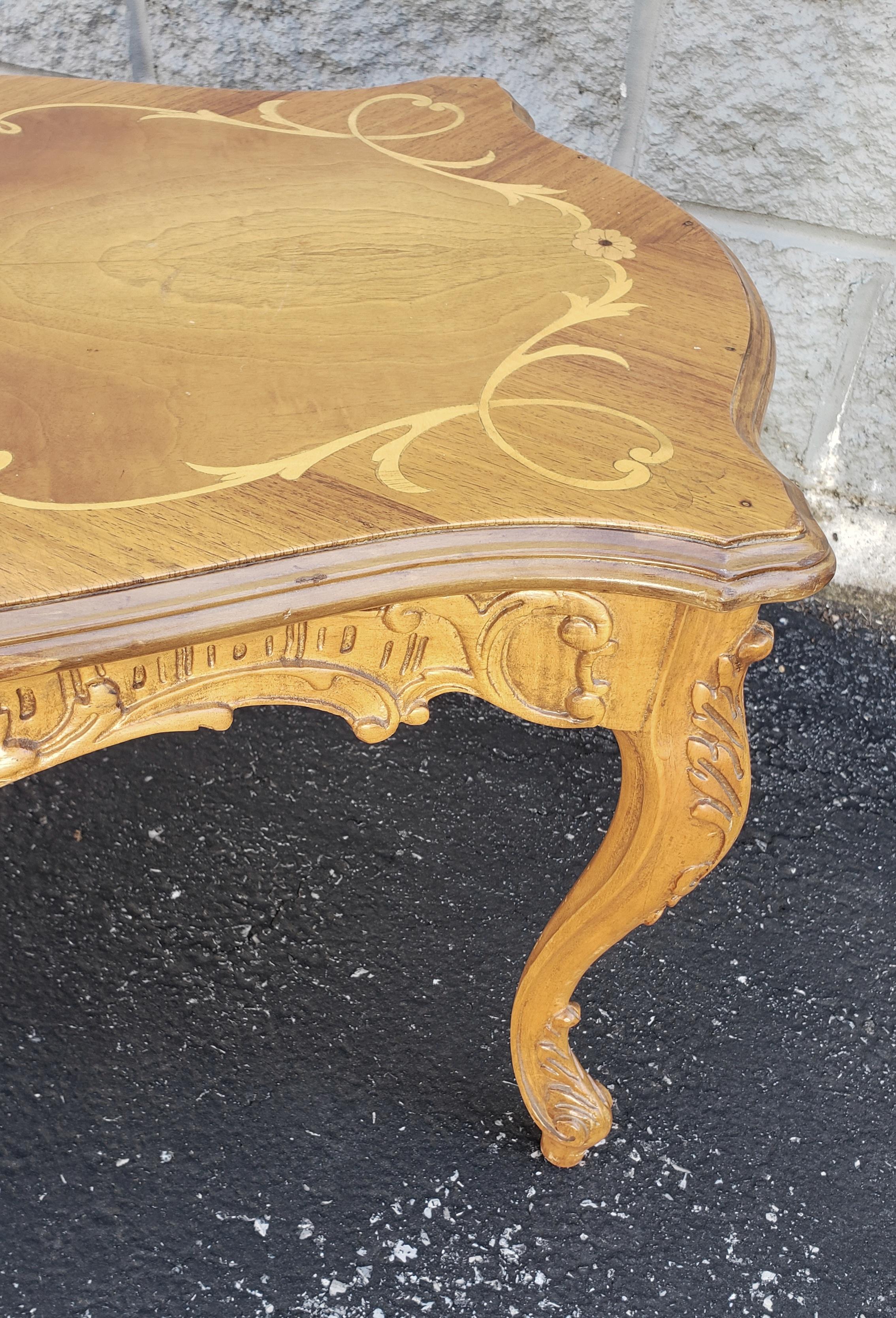 Italian Rococo Revival Marquetry Fruitwood Coffee Table For Sale 4