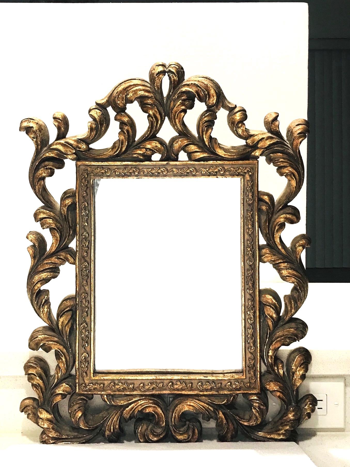 Italian Rococo Small Ornamental Mirror with Carved Giltwood Frame, circa 1940s 1