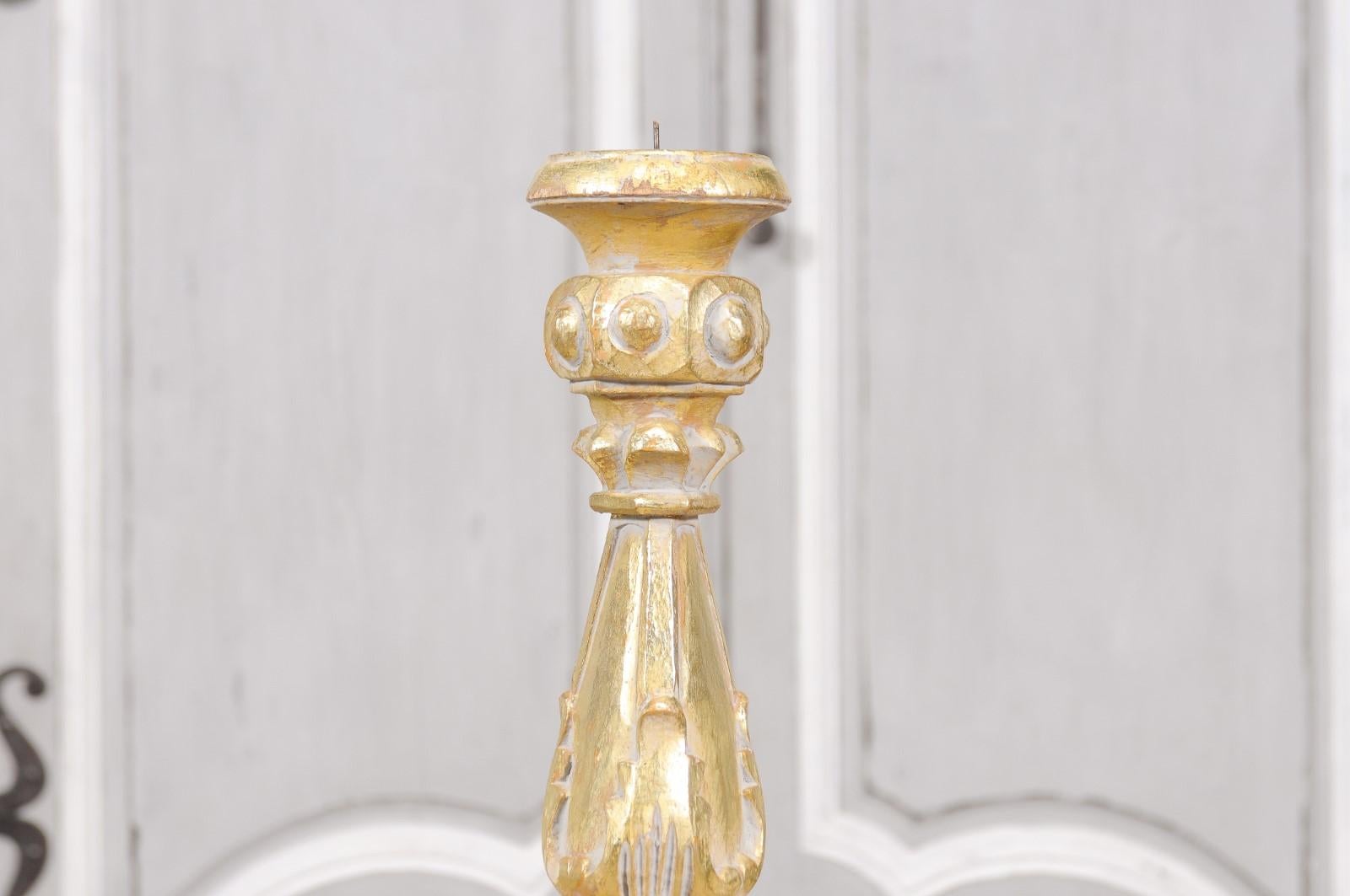 Italian Rococo Style 1890s Giltwood Painted Candlestick with Carved Scrolls For Sale 7