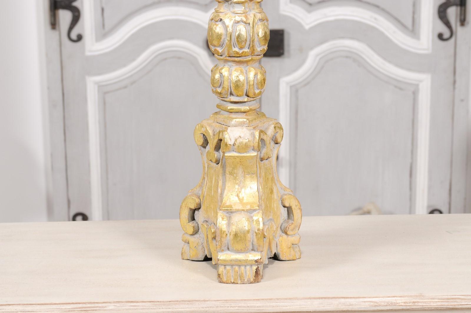 Italian Rococo Style 1890s Giltwood Painted Candlestick with Carved Scrolls For Sale 8