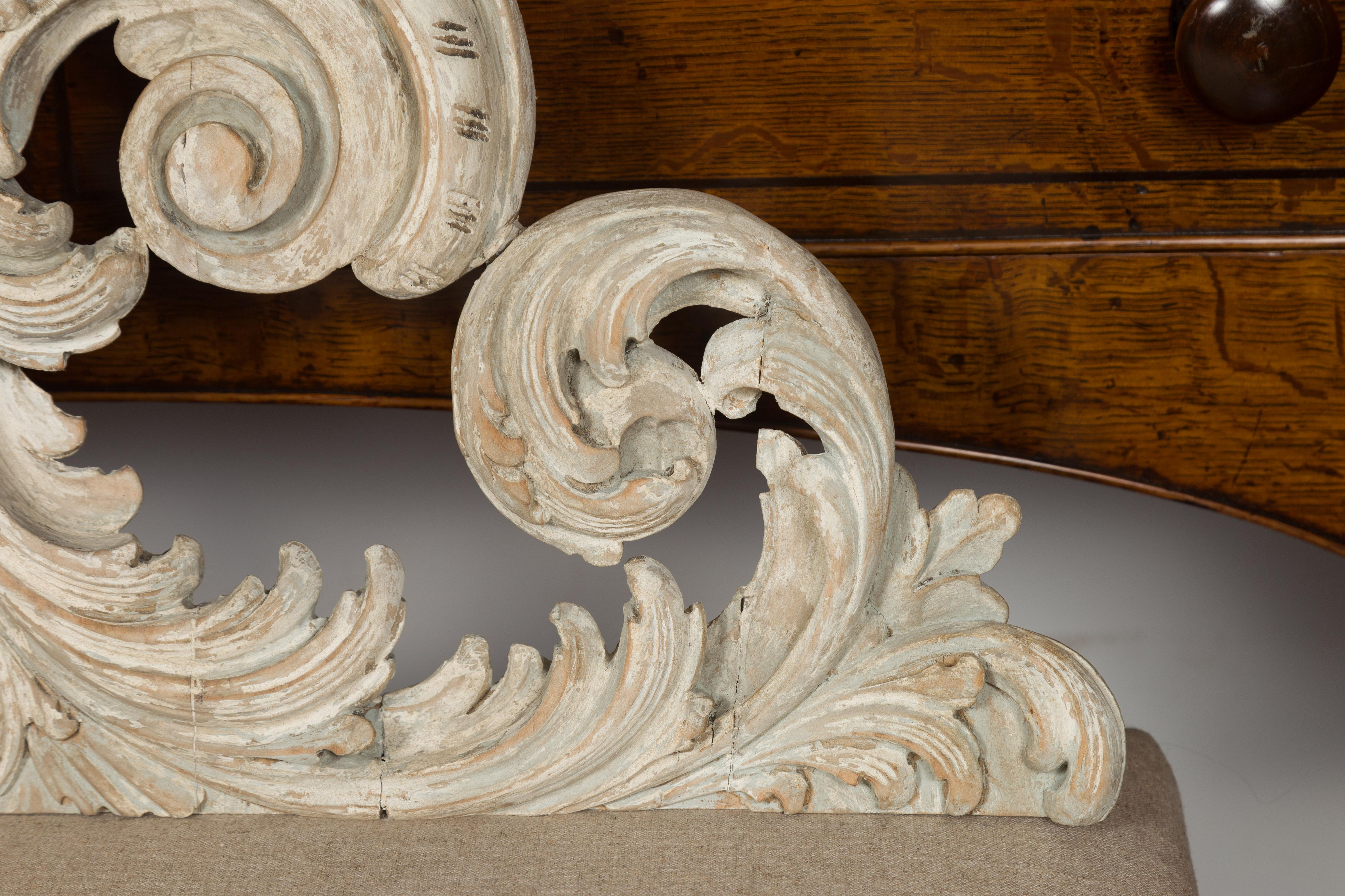 Italian Rococo Style 19th Century Painted Fragment with Carved Acanthus Leaves For Sale 2