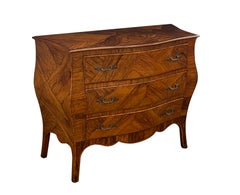 Italian Rococo Style Bombé-form Olivewood Veneer 3-Drawer Chest