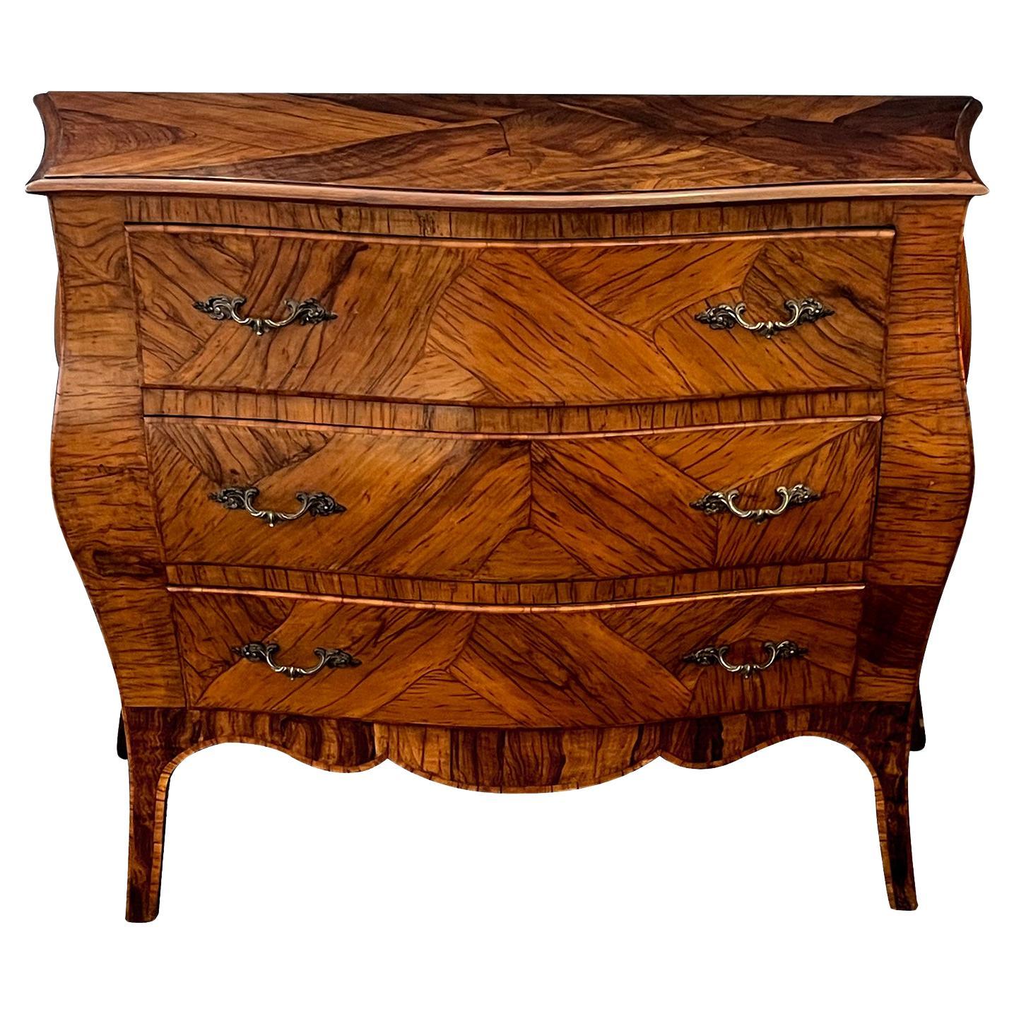 Italian Rococo Style Bombé-form Olivewood Veneer 3-Drawer Chest For Sale