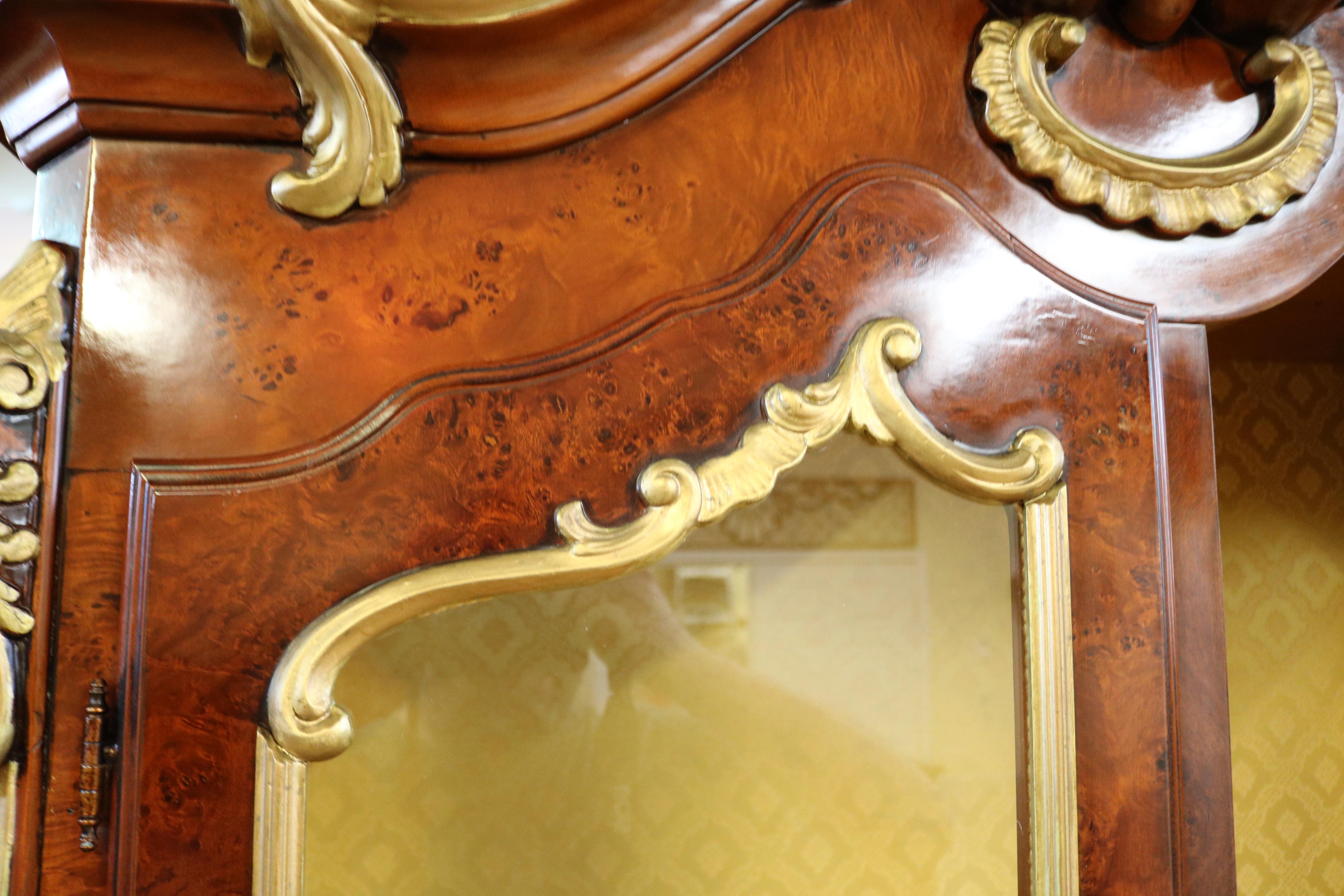 Italian Rococo Style Burled Walnut & Gold Display China Cabinet For Sale 11