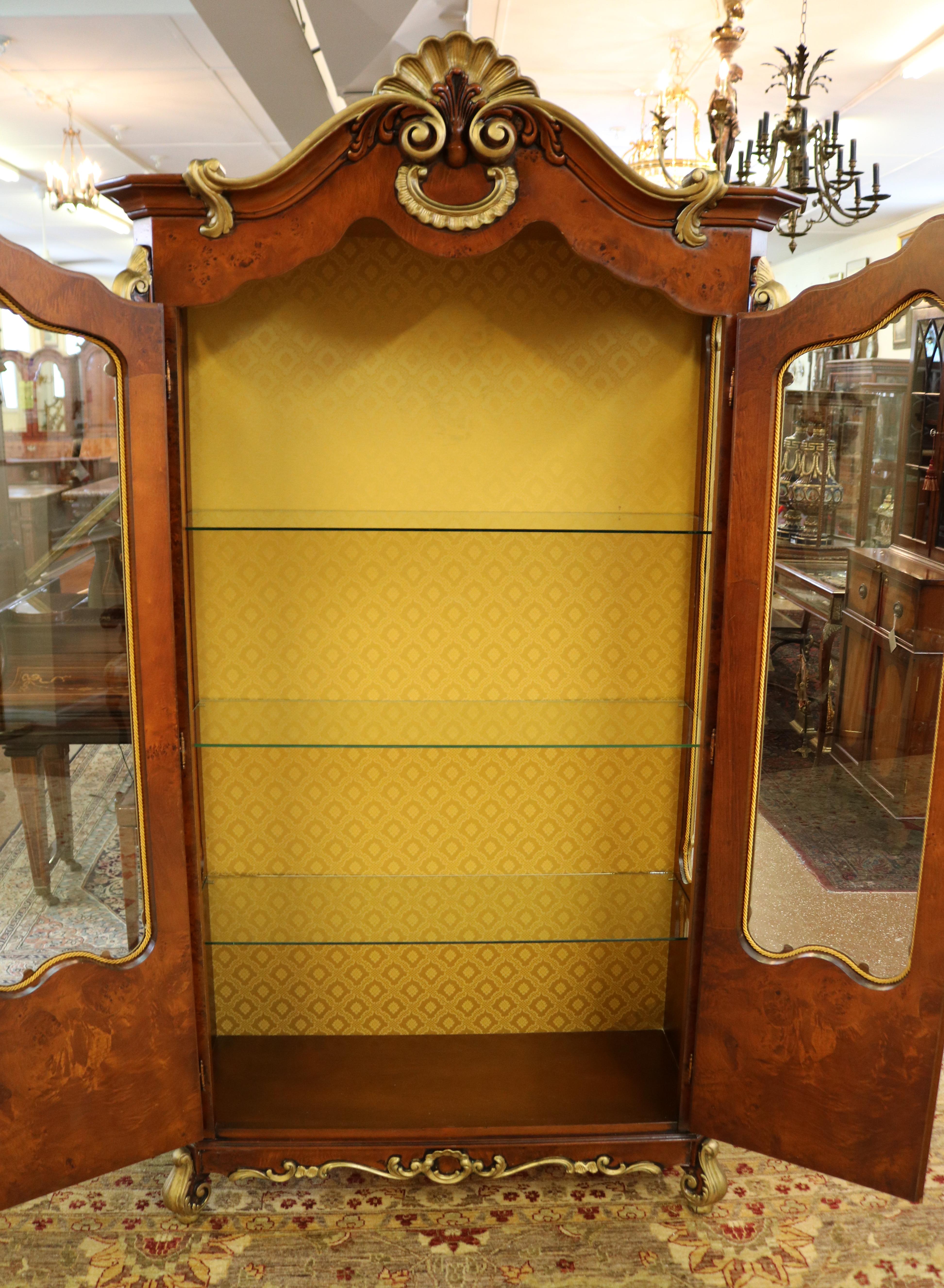 Italian Rococo Style Burled Walnut & Gold Display China Cabinet For Sale 2