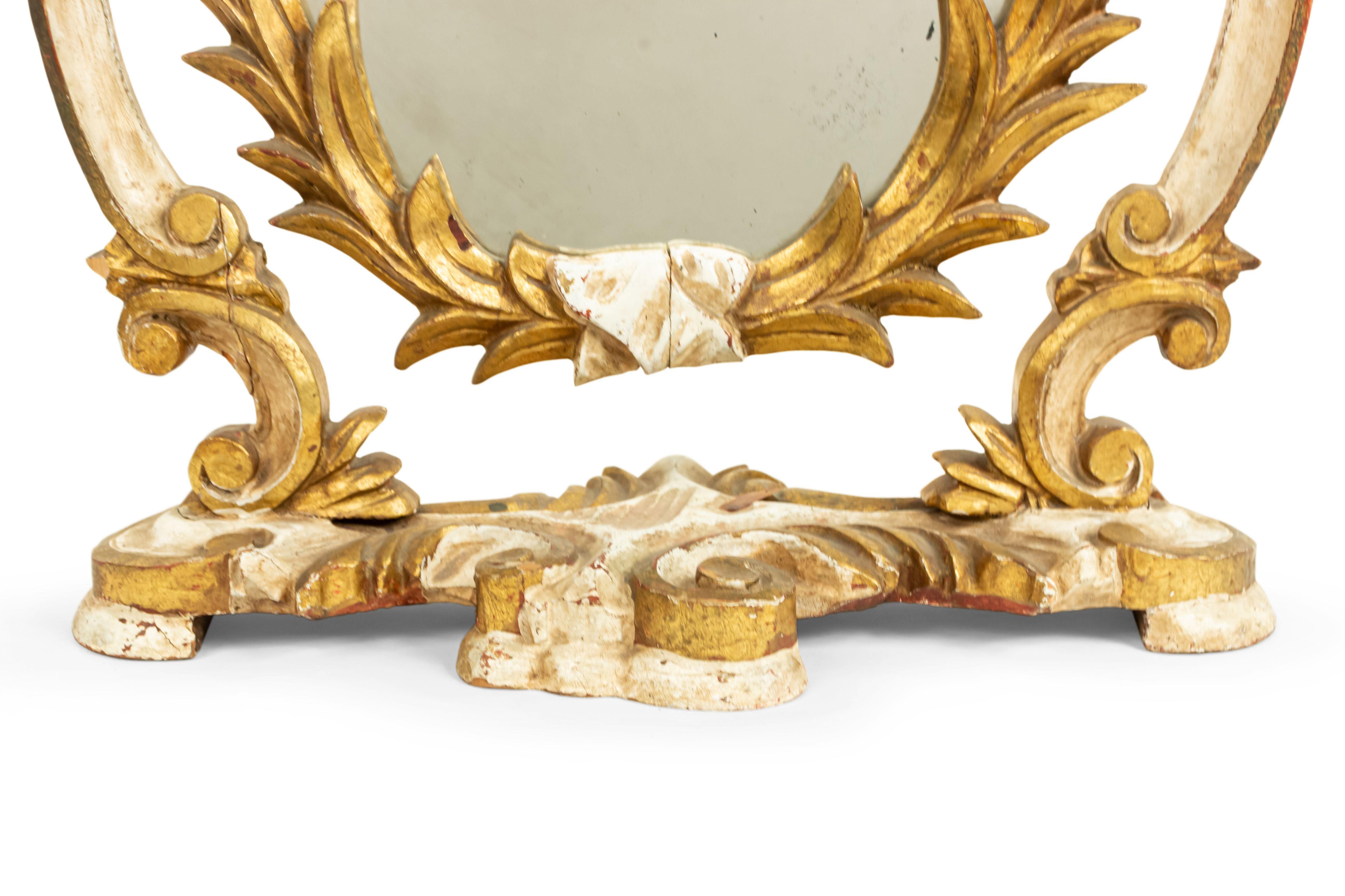 Italienische Rokoko Stil vergoldet geschnitzt Schminktisch / Vanity Mirror (Kupfer) im Angebot