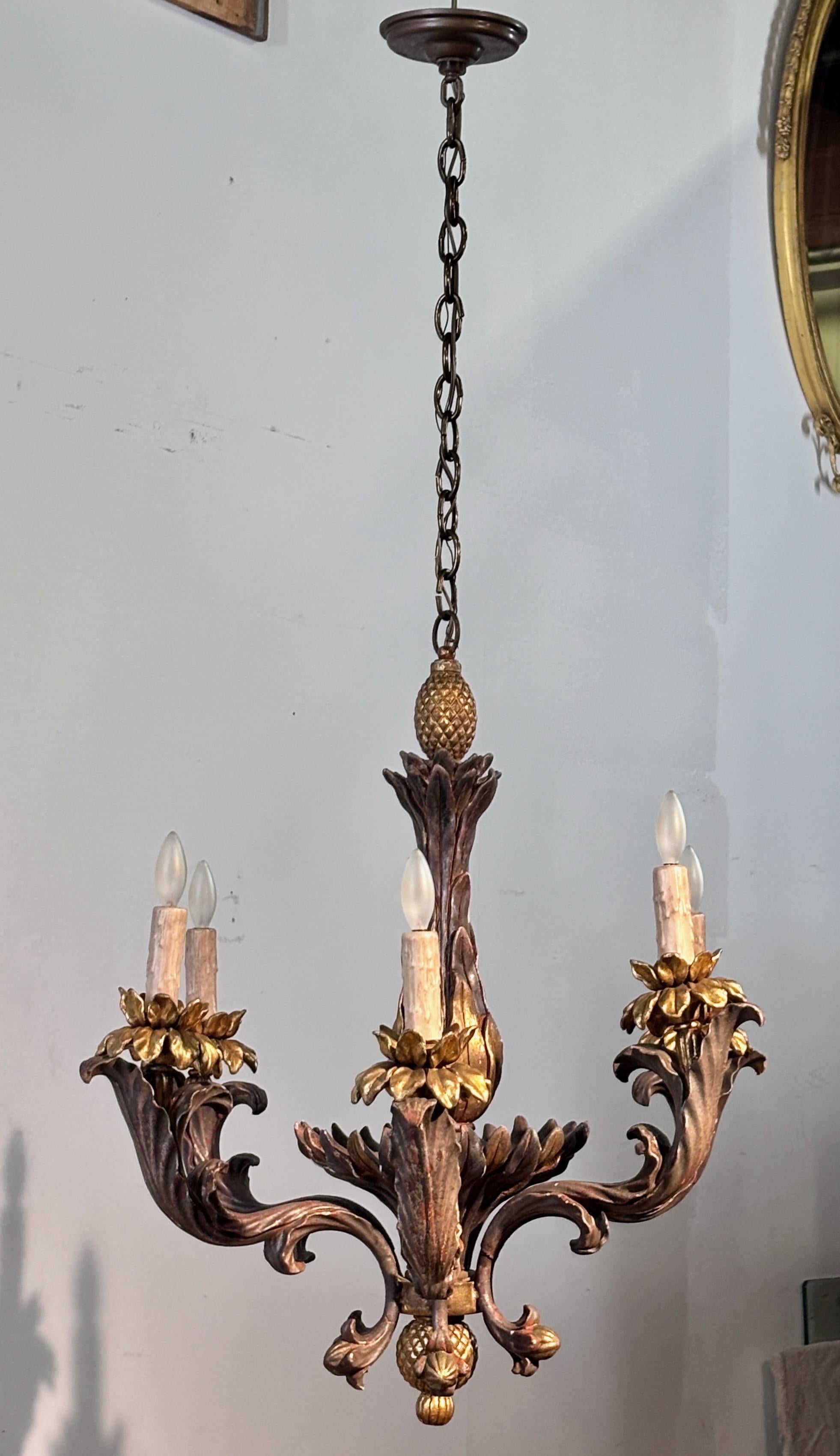Italiano Italian Rococo Style Gilt Wood Light Fixture in vendita