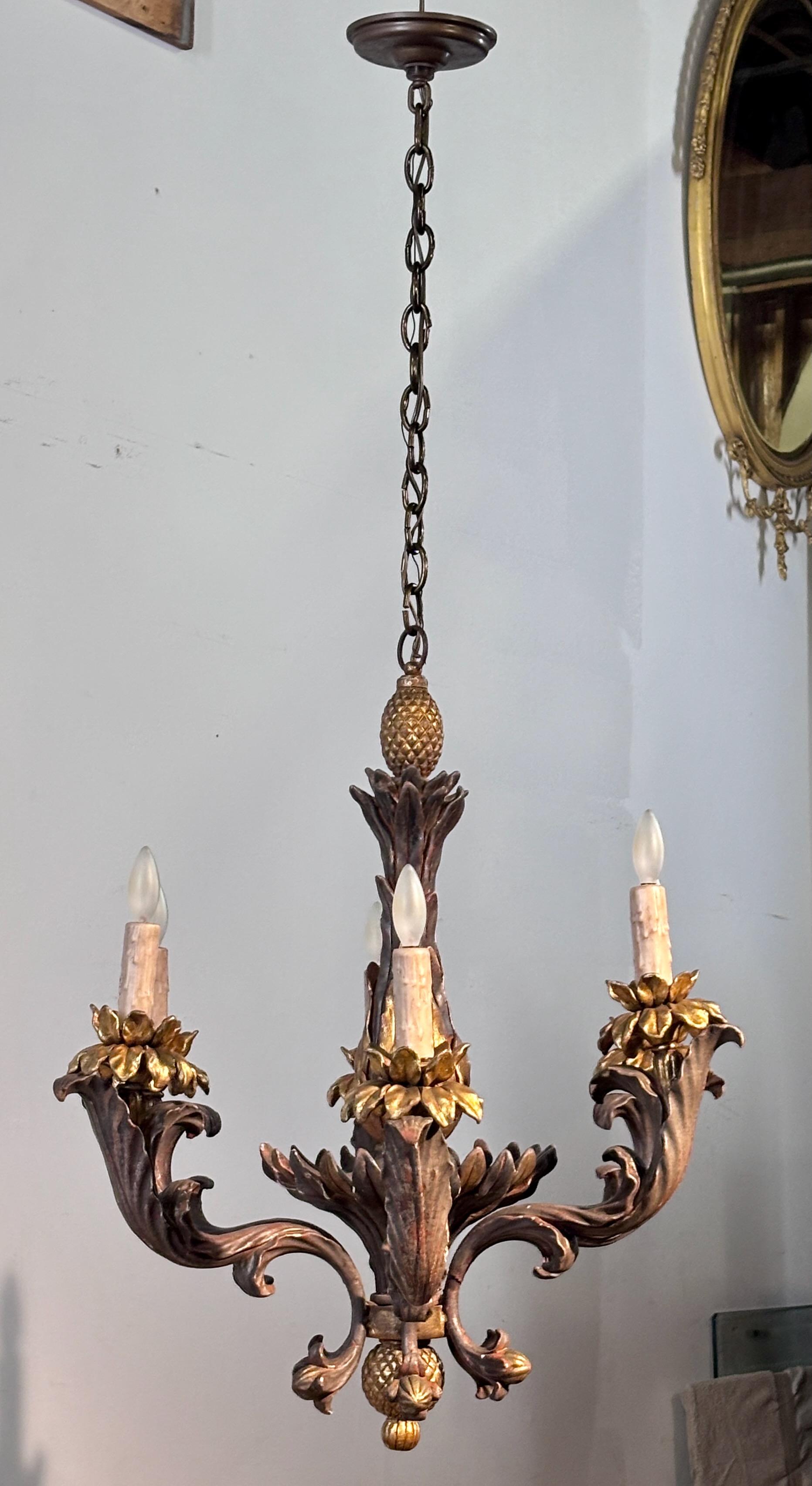 XX secolo Italian Rococo Style Gilt Wood Light Fixture in vendita