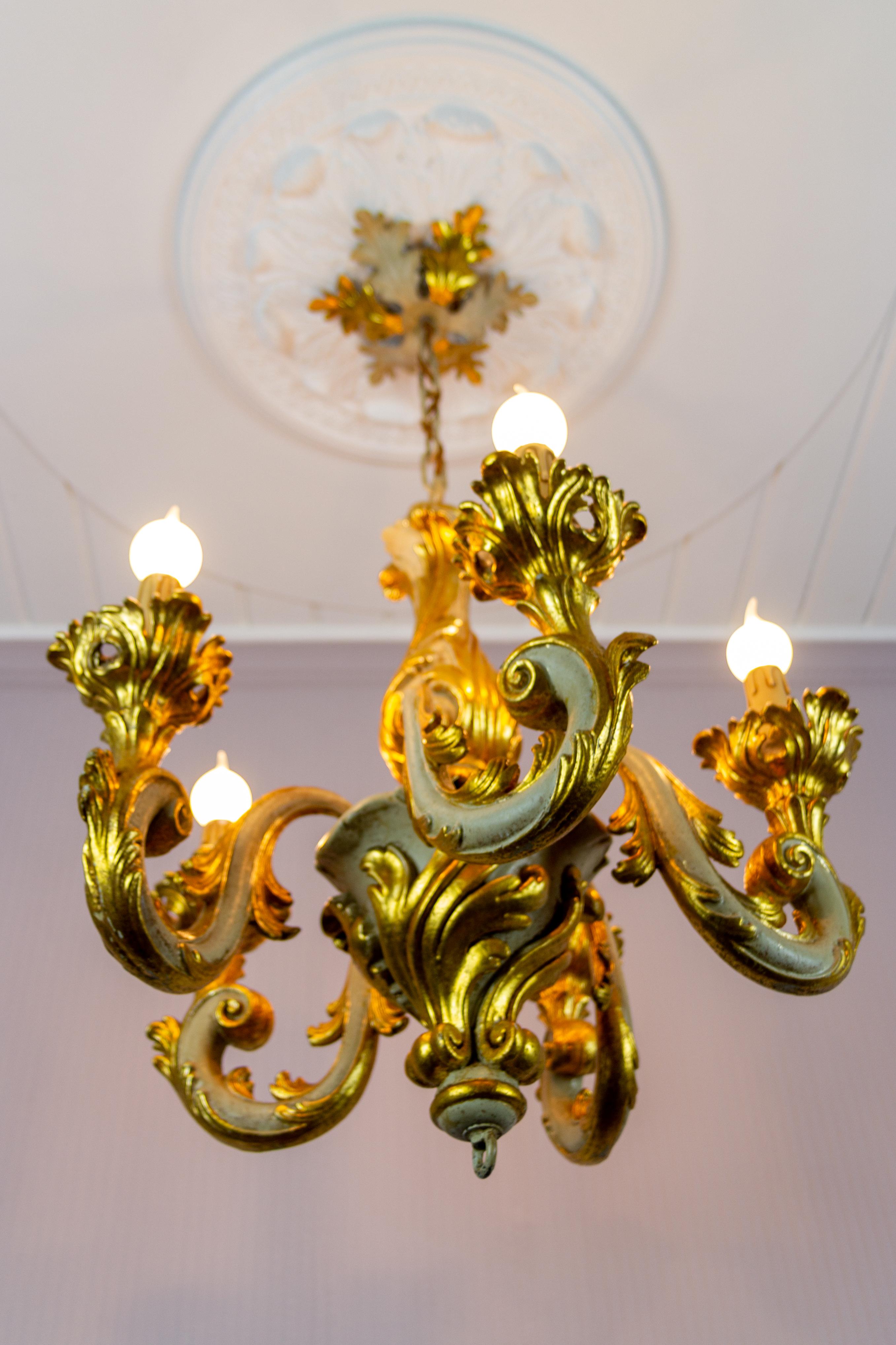 Italian Rococo Style Grey and Golden Patinated Five-Light Chandelier 2