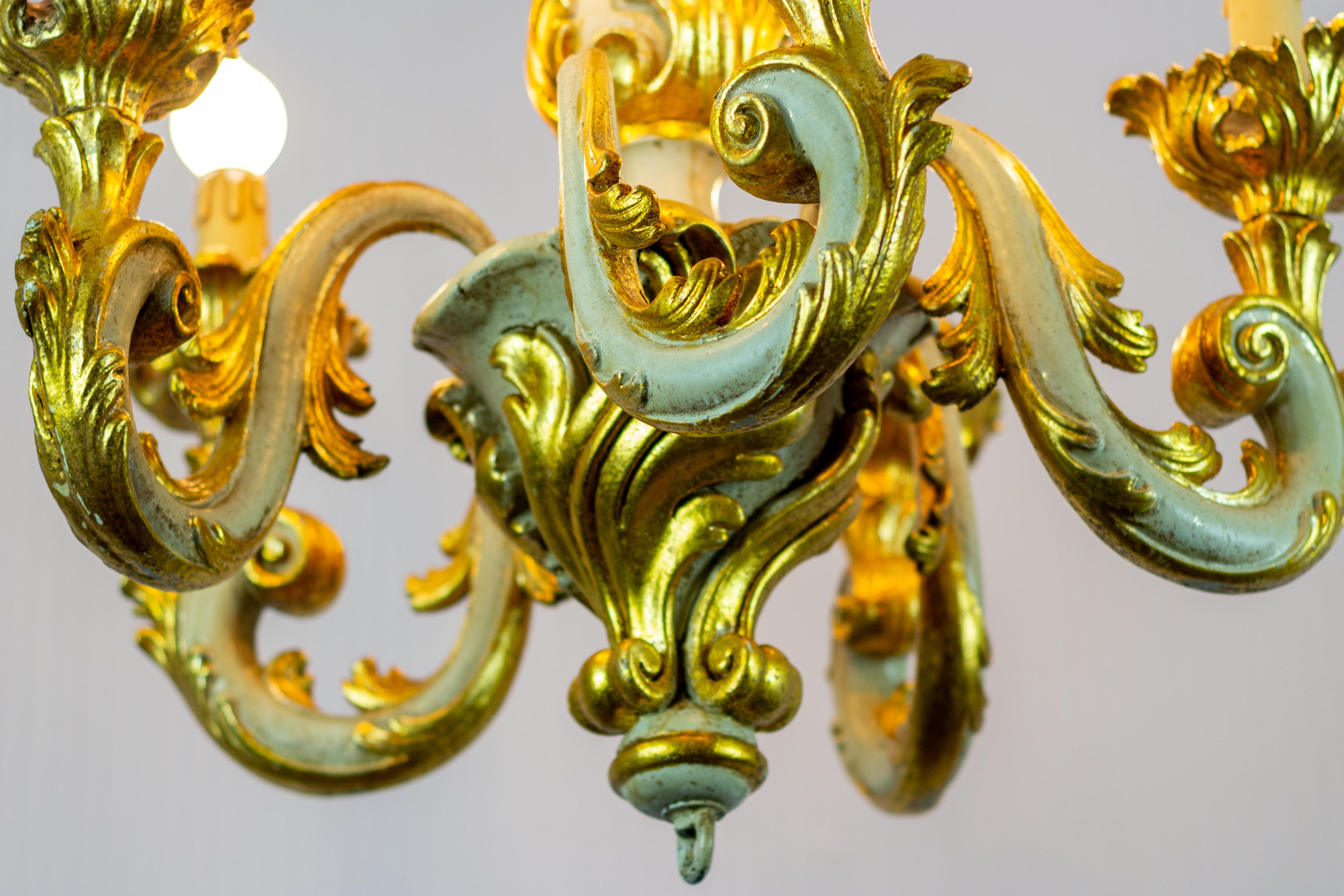 Italian Rococo Style Grey and Golden Patinated Five-Light Chandelier 4