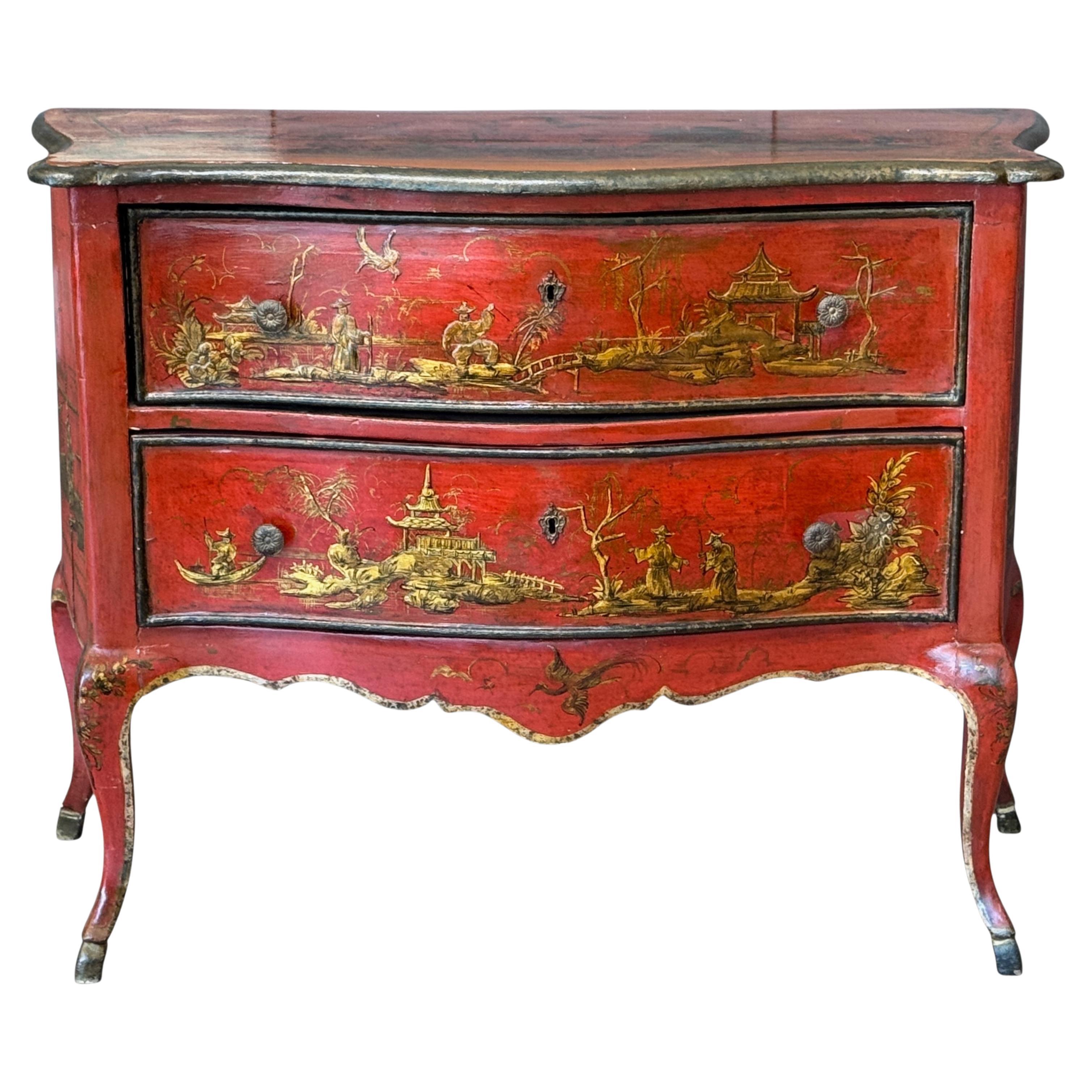 Commode decorato in stile rococò italiano a cineserie scarlatte in vendita