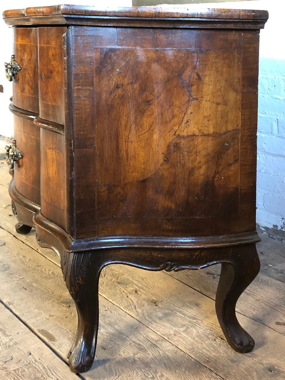 Italian Rococo Style Serpentine Front Walnut Two-Drawer Commode For Sale 3