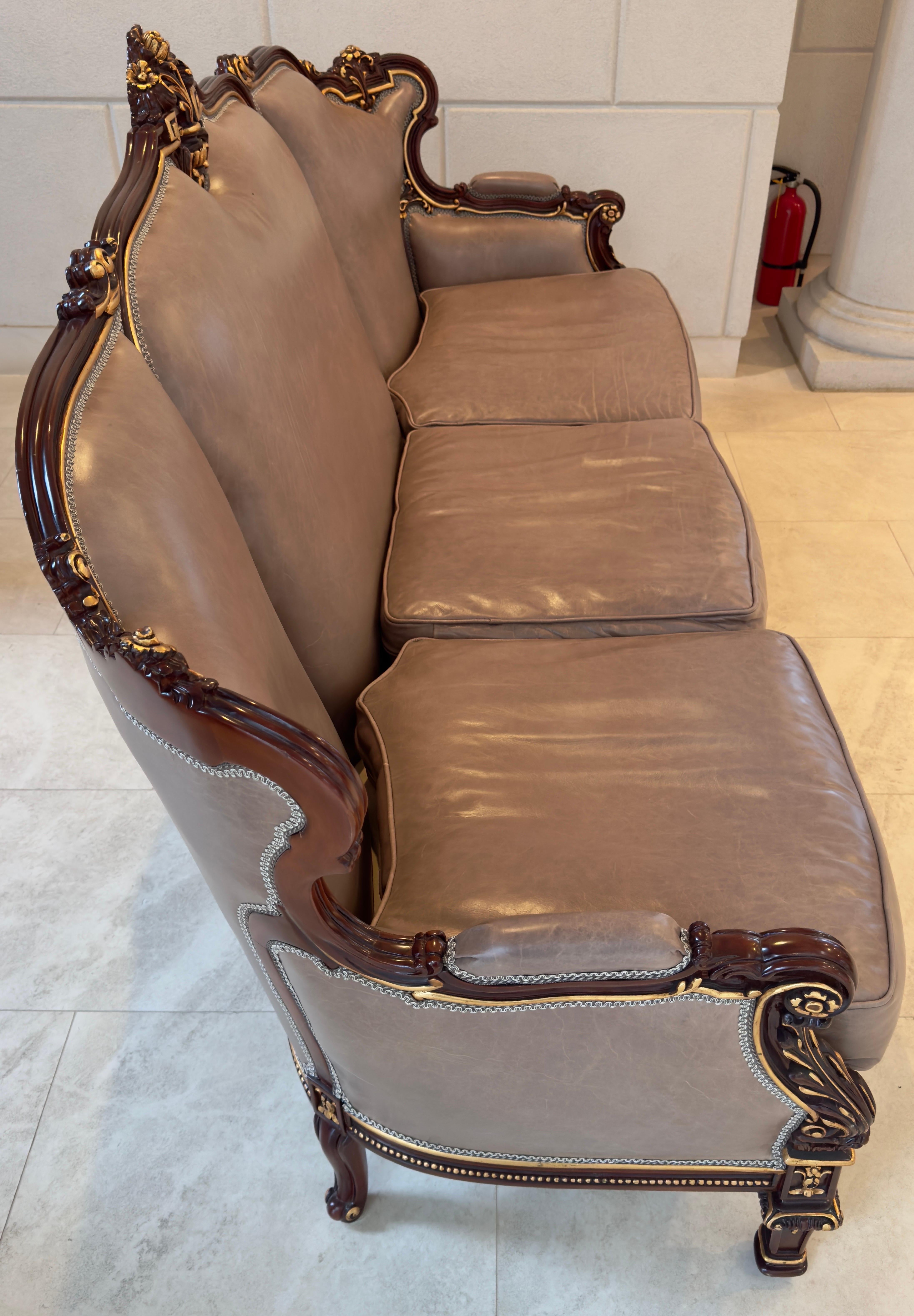 Italian Rococo Style Sofa in Fine Taupe / Gray Leather Upholstery and Mahogany  For Sale 10