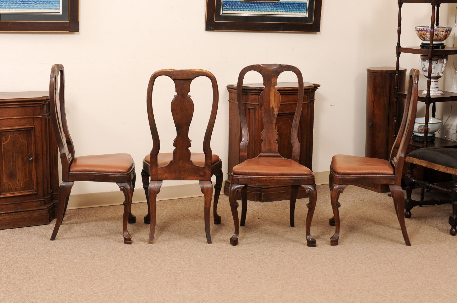 Italian Rococo Style Walnut Dining Chairs with Cabriole Legs  For Sale 4