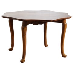 Italian Rococo Style Walnut Shaped Dining/Games Table, 2nd half 19th century