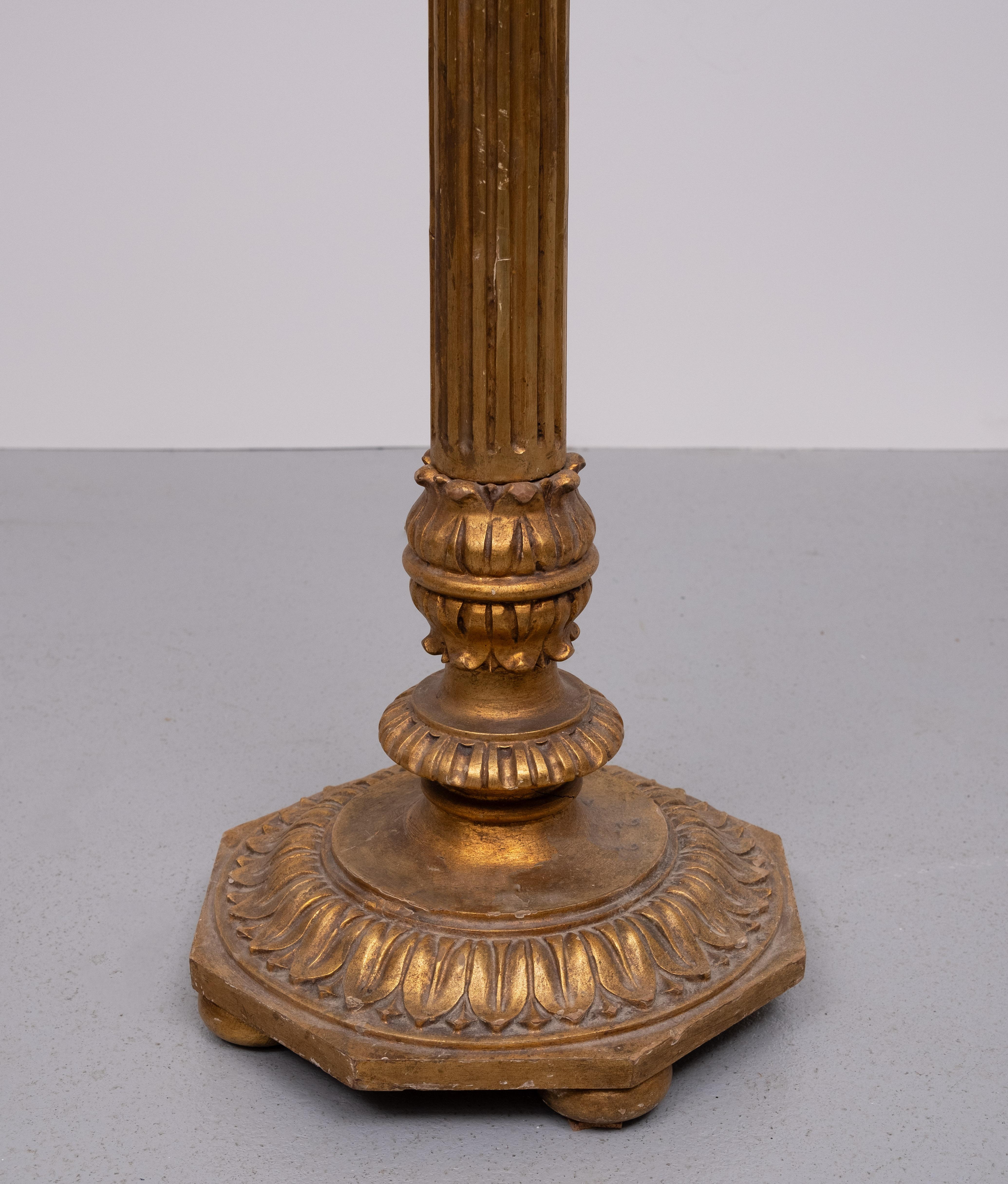 Italienische Rokoko-Stehlampe aus Holz, antik, Gold, 1950er Jahre (Handgeschnitzt) im Angebot