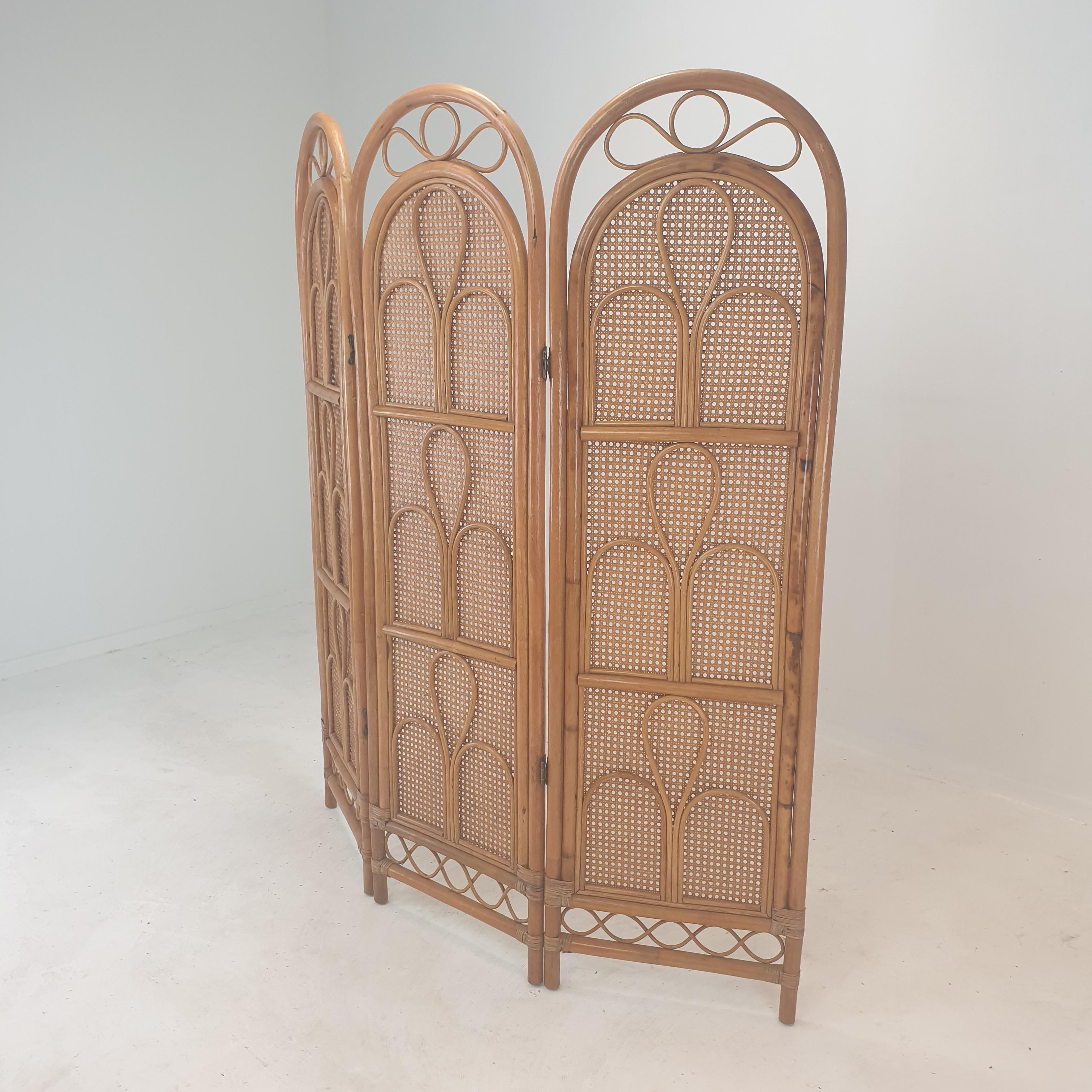 Italian Room Divider in Rattan and Wicker, 1960s For Sale 1