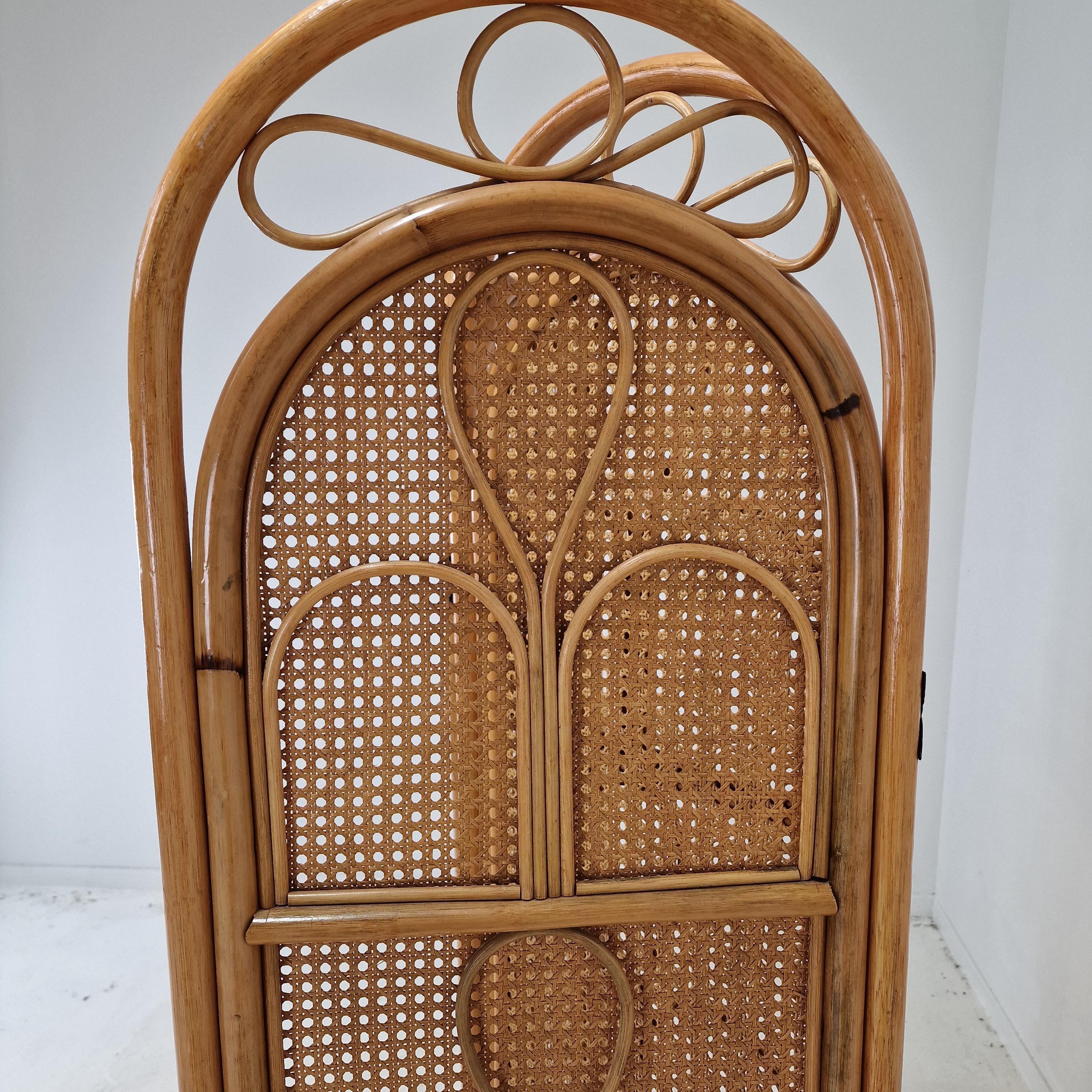 Italian Room Divider in Rattan and Wicker, 1960s For Sale 1