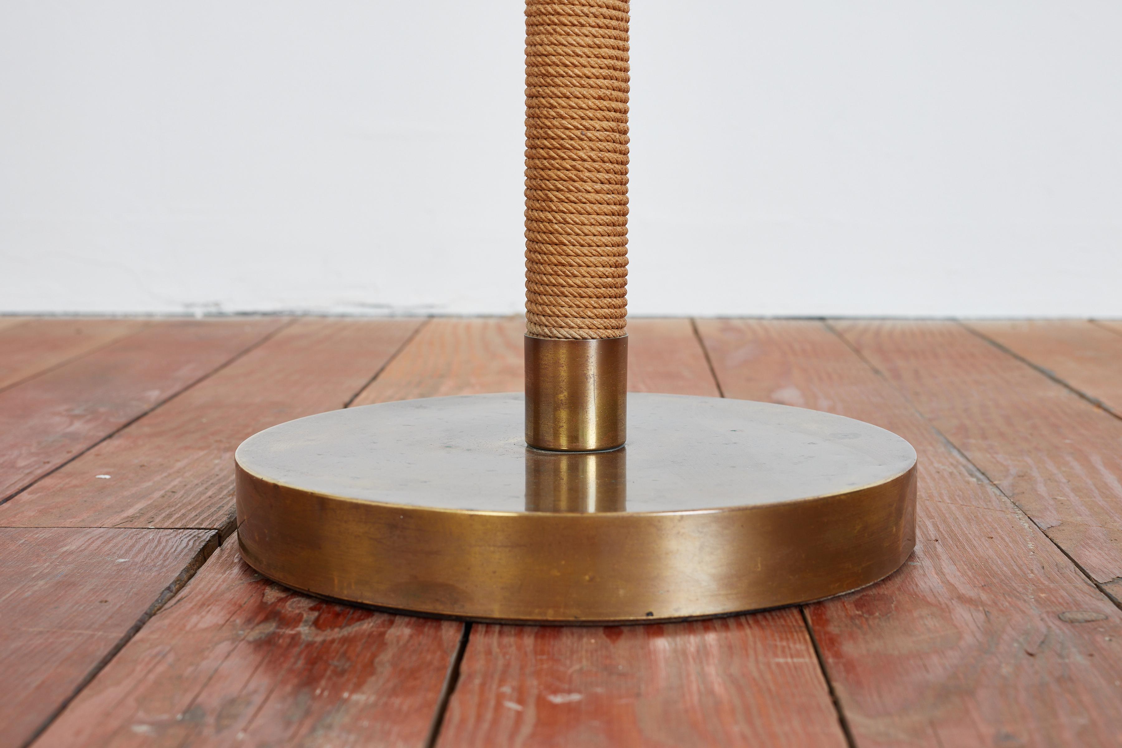 Italian Rope & Leather Floor lamp - 1950s For Sale 9