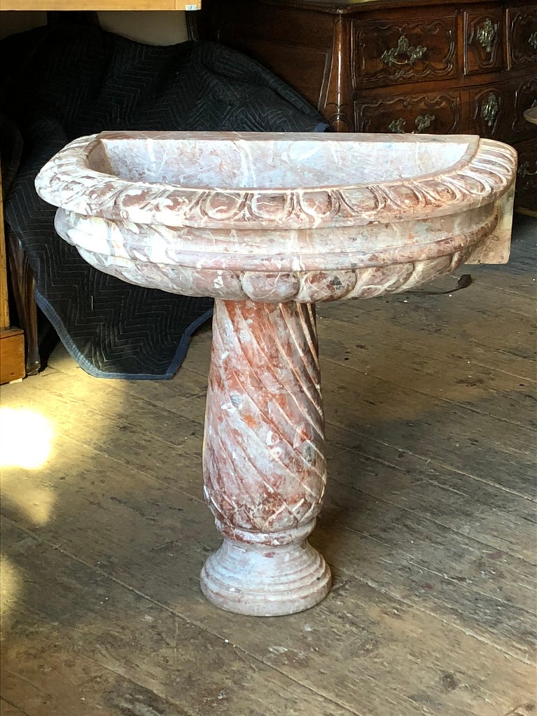 Italian Rose Marble Wall Fountain, 19th Century For Sale at 1stDibs