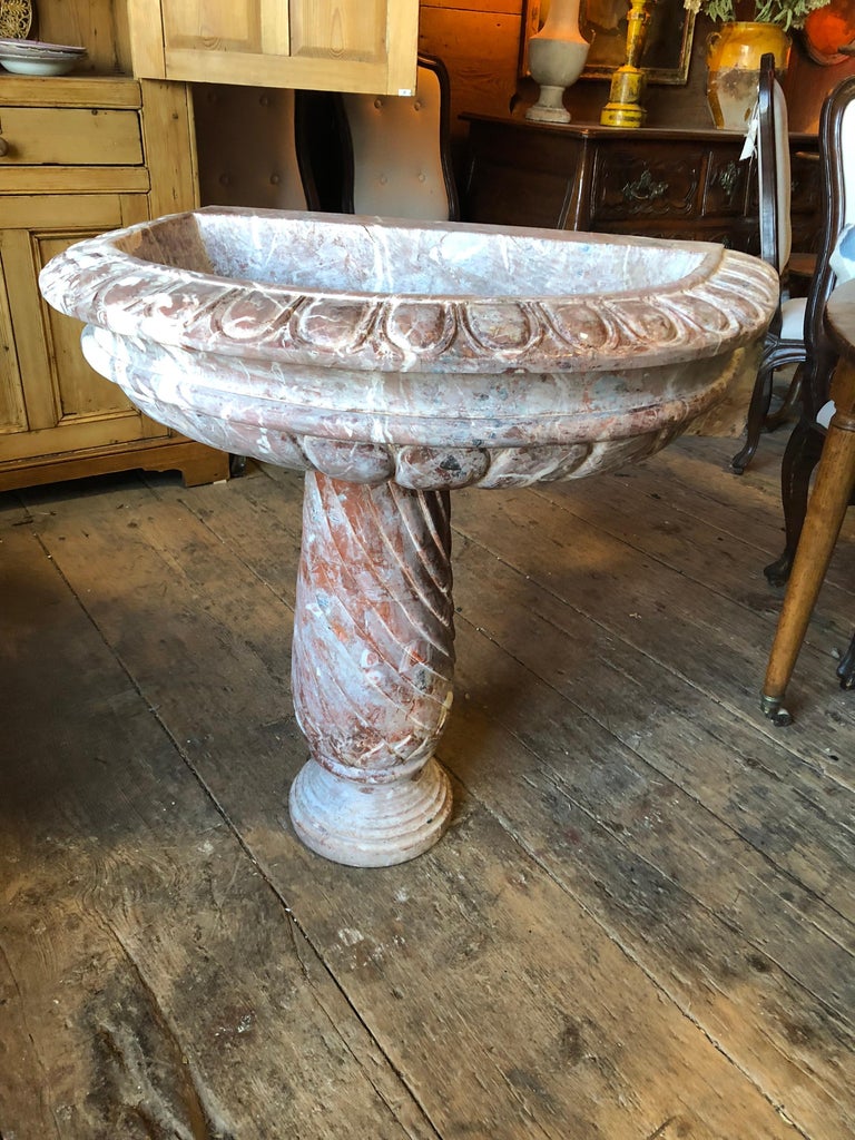 Italian Rose Marble Wall Fountain, 19th Century For Sale at 1stDibs