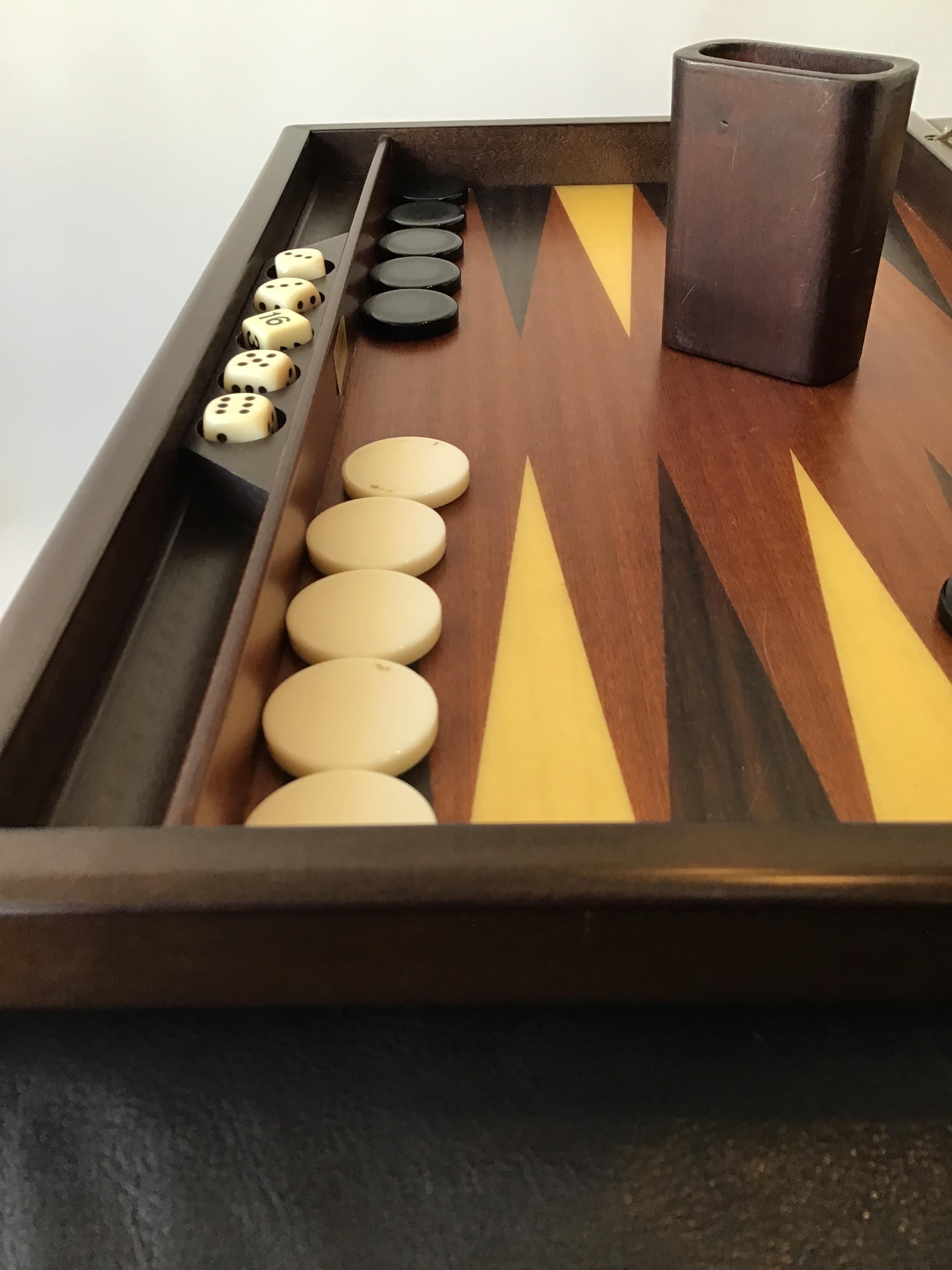 Rosewood backgammon set by Altenburg - Stralsunder, made in Italy.