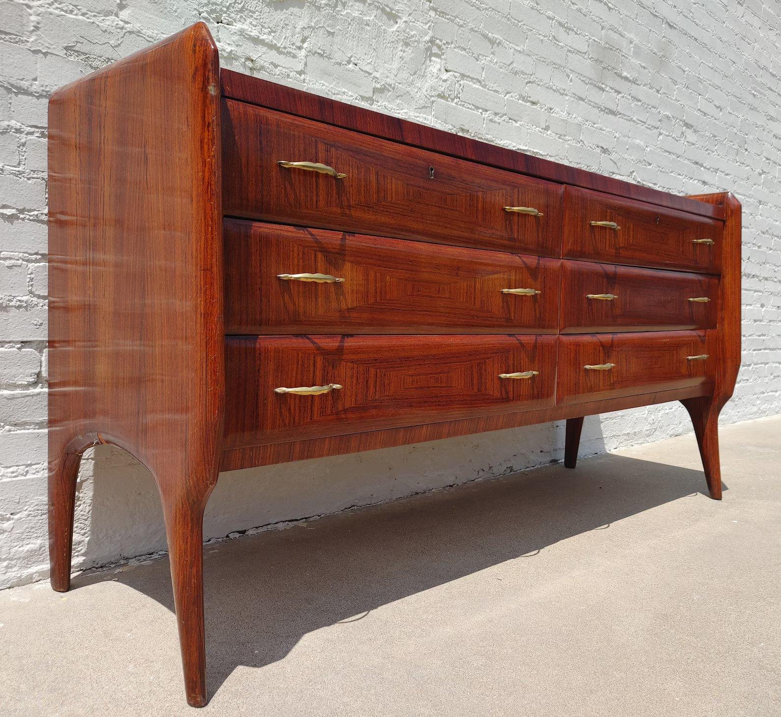 Italian Rosewood Herringbone Pattern Dresser In Good Condition For Sale In Tulsa, OK