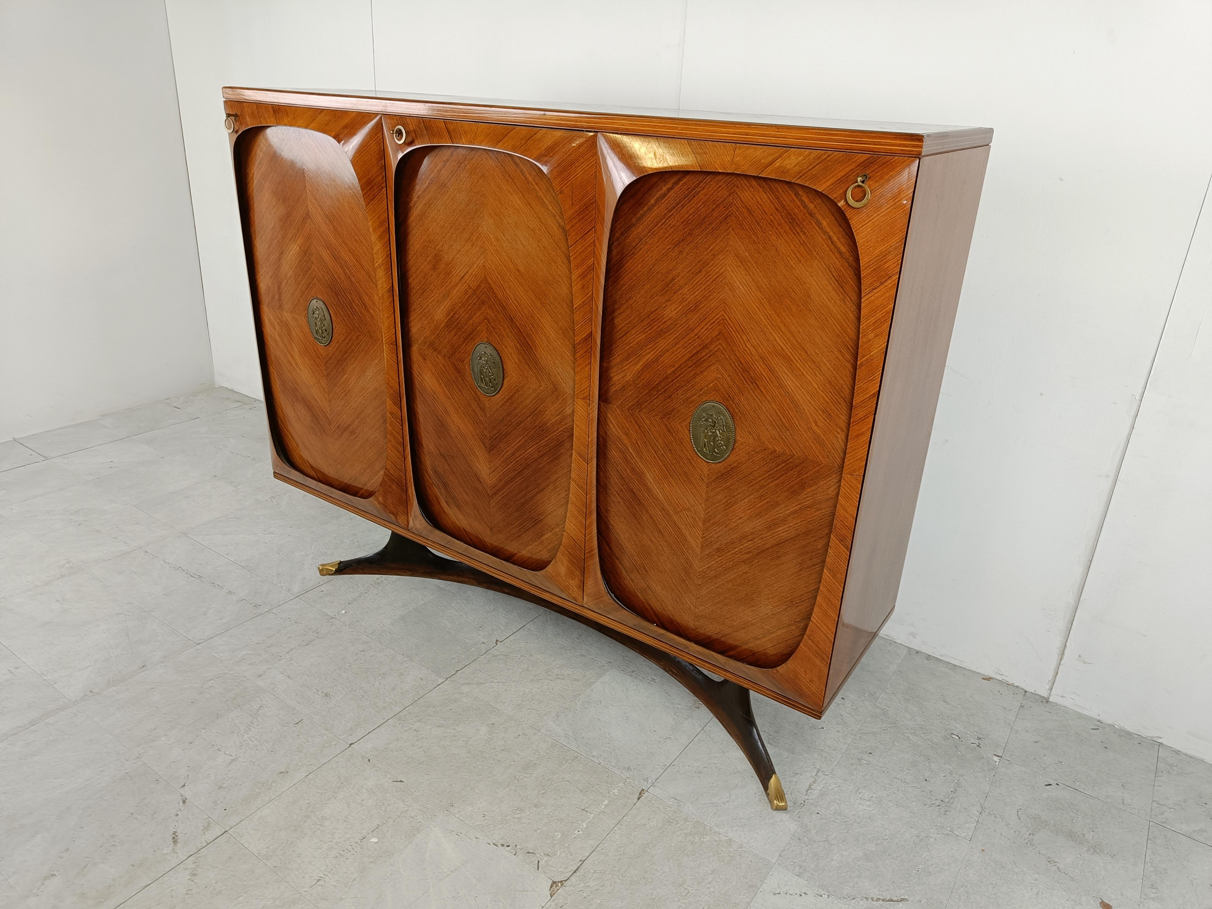 Italian Rosewood Highboard by Vittorio Dassi for Lissone, 1950s For Sale 1