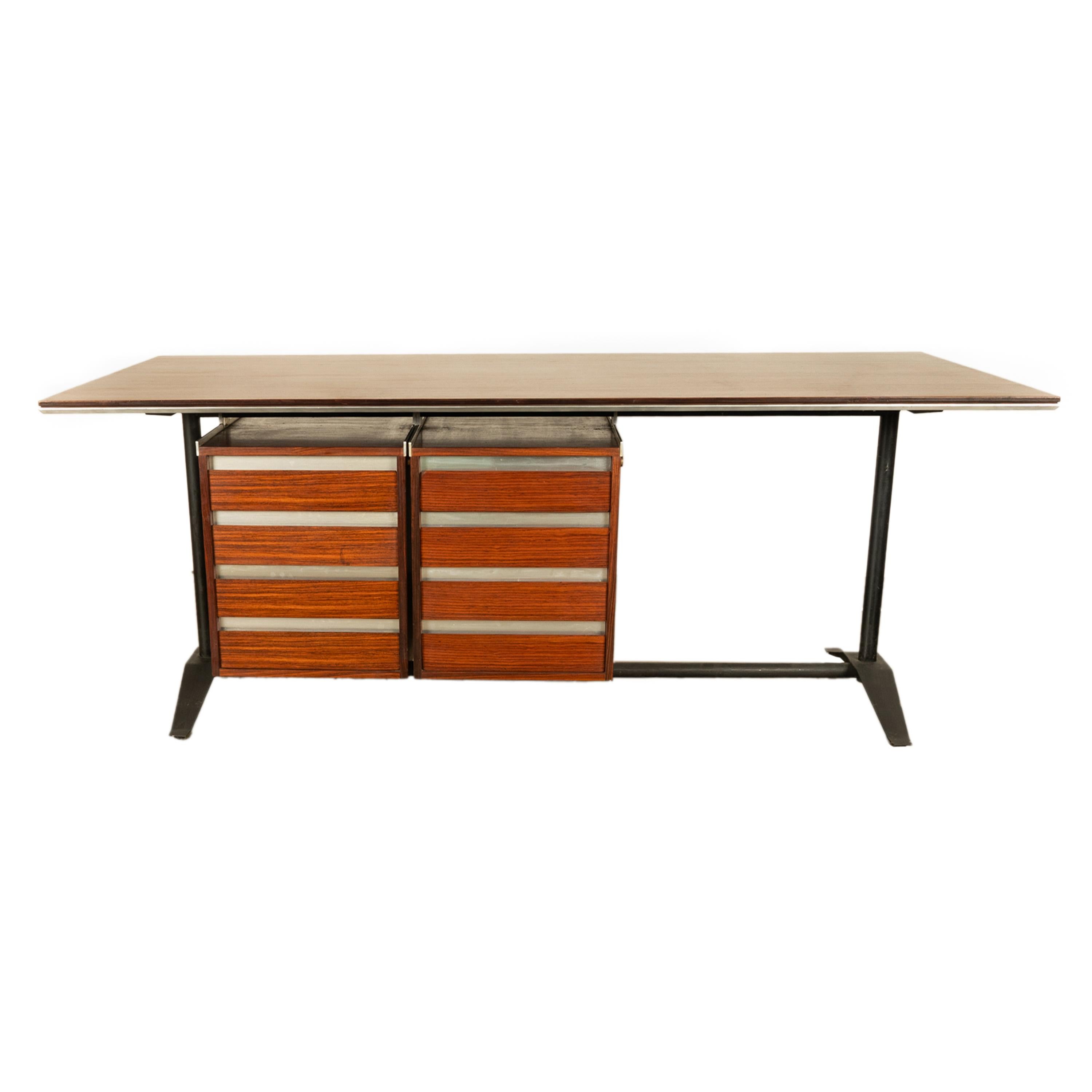 Italian Rosewood Mid Century Modern Executive Desk Gio Ponti Fornaroli Rosselli For Sale 9