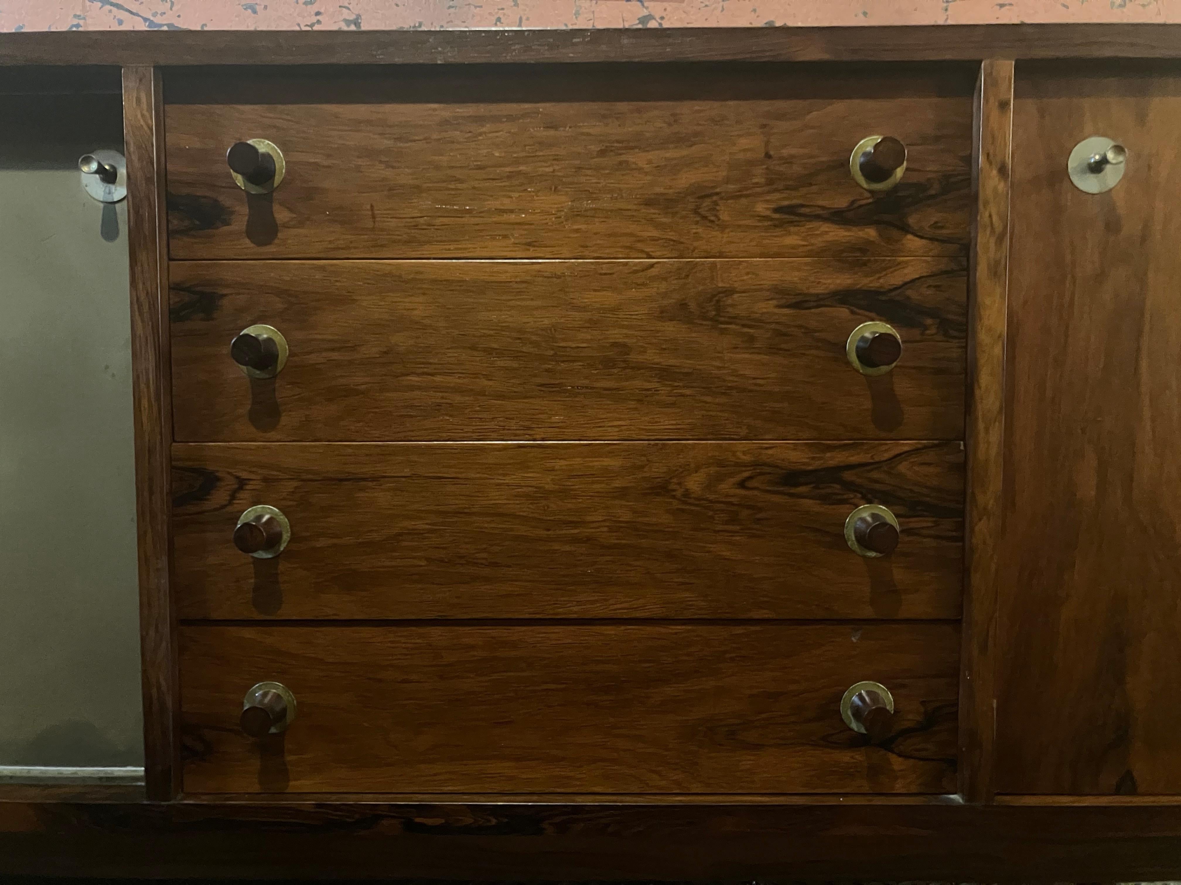 Buffet italien en bois de rose de Georges Coslin pour 3V Arredamenti Padova en vente 12