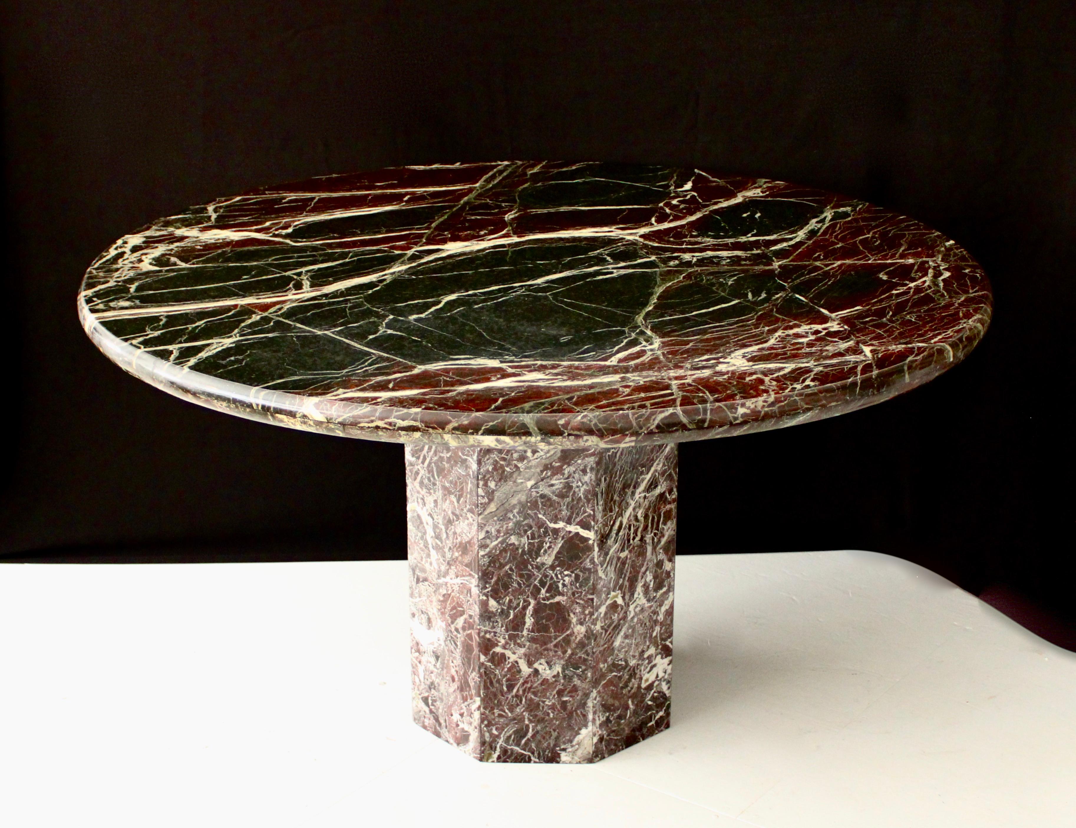 Mid-Century Modern Table de salle à manger ronde italienne en marbre Rosso Levanto