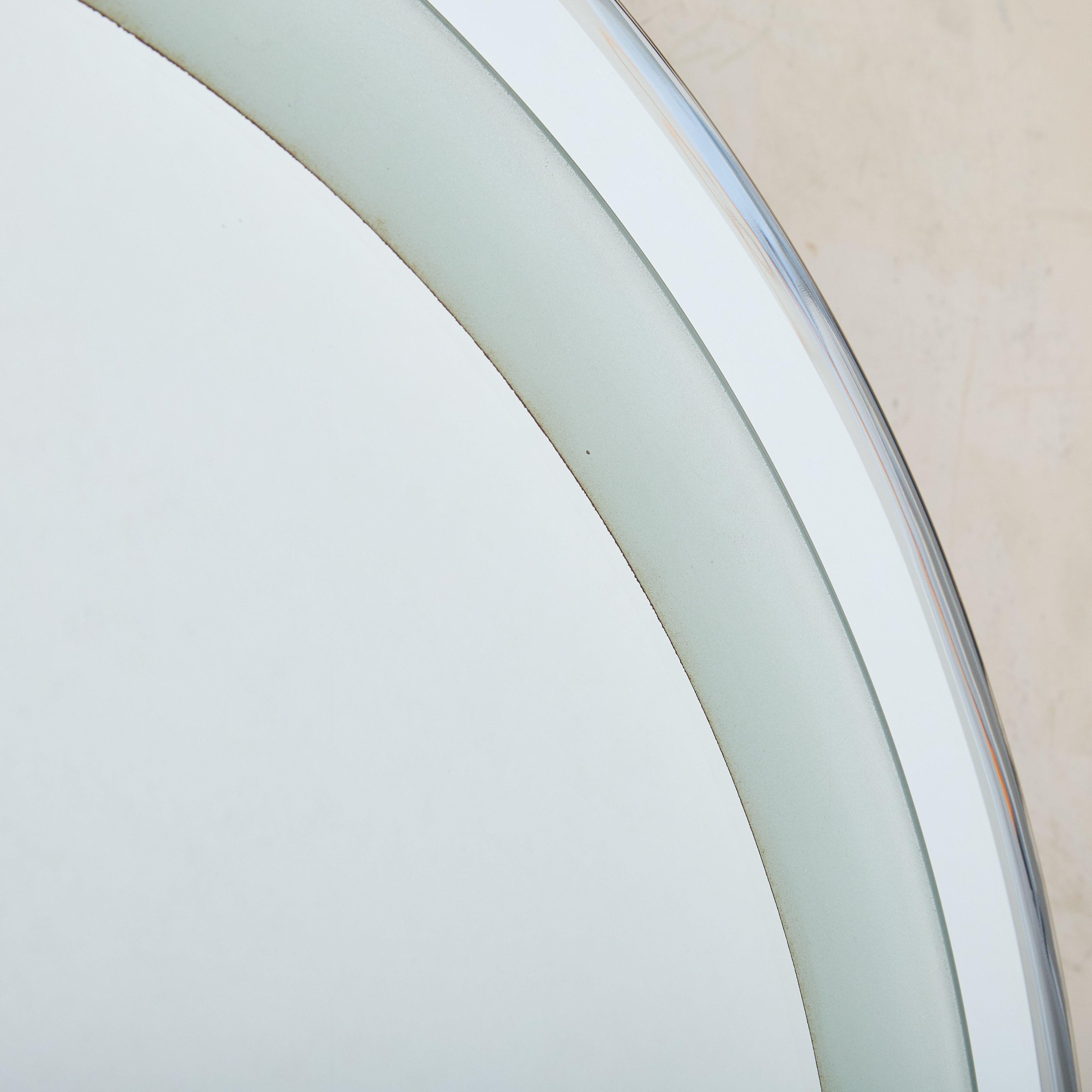 Miroir mural rond rétro-éclairé italien, 1970 Bon état - En vente à Chicago, IL