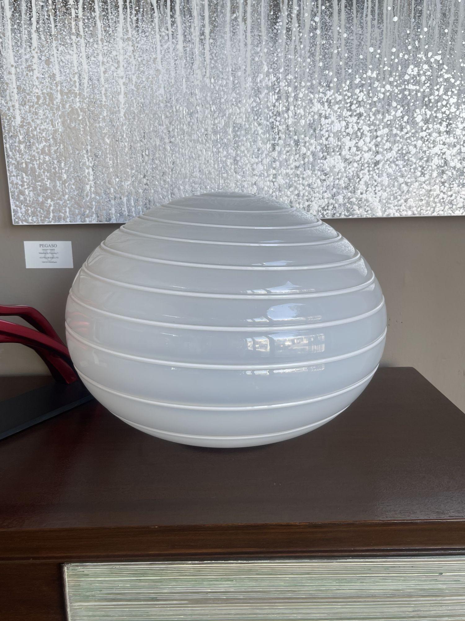 Italian Round Ball Swirl Glass Table Lamp For Sale 3