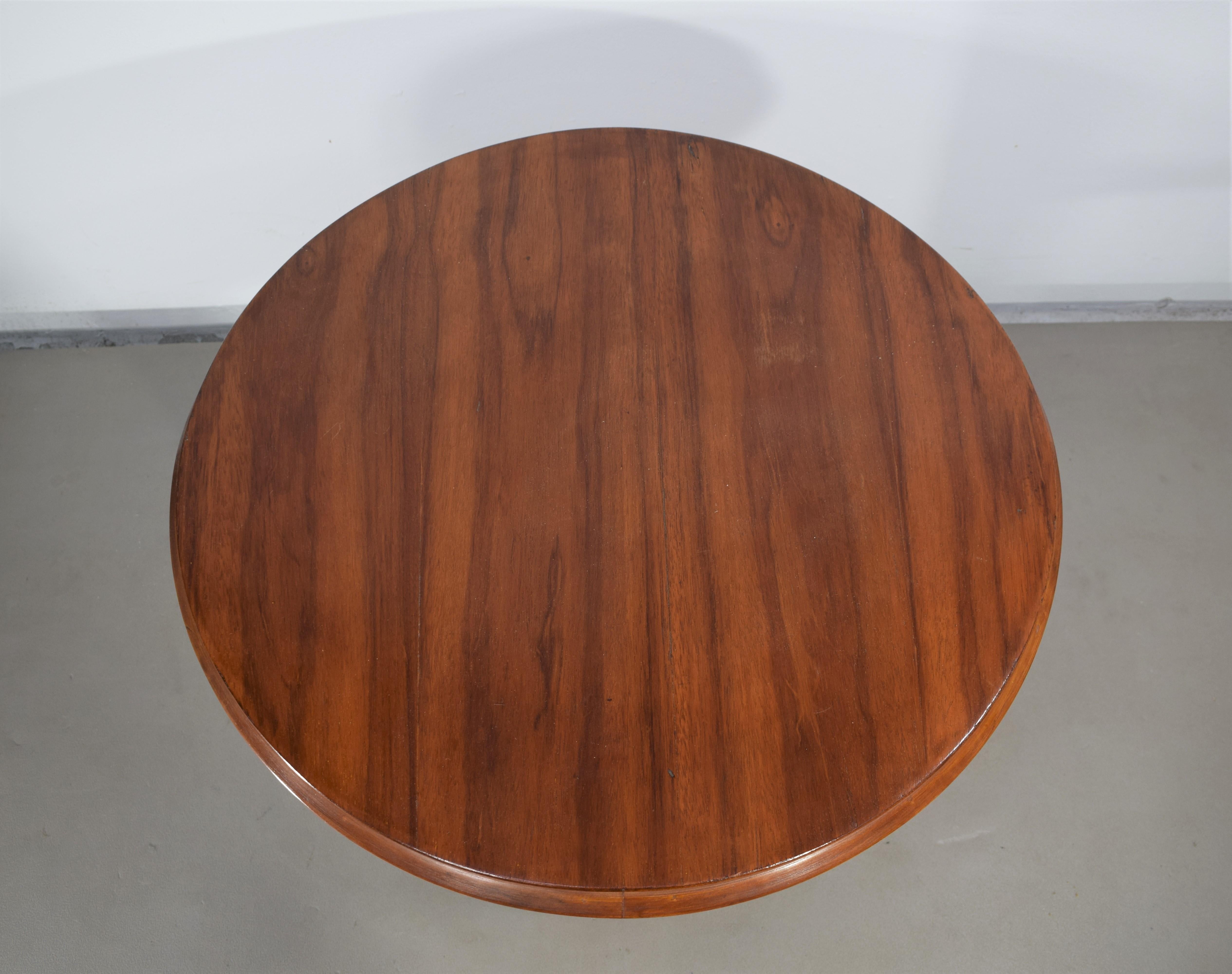 Mid-Century Modern Italian Round Coffee Table, 1940s For Sale