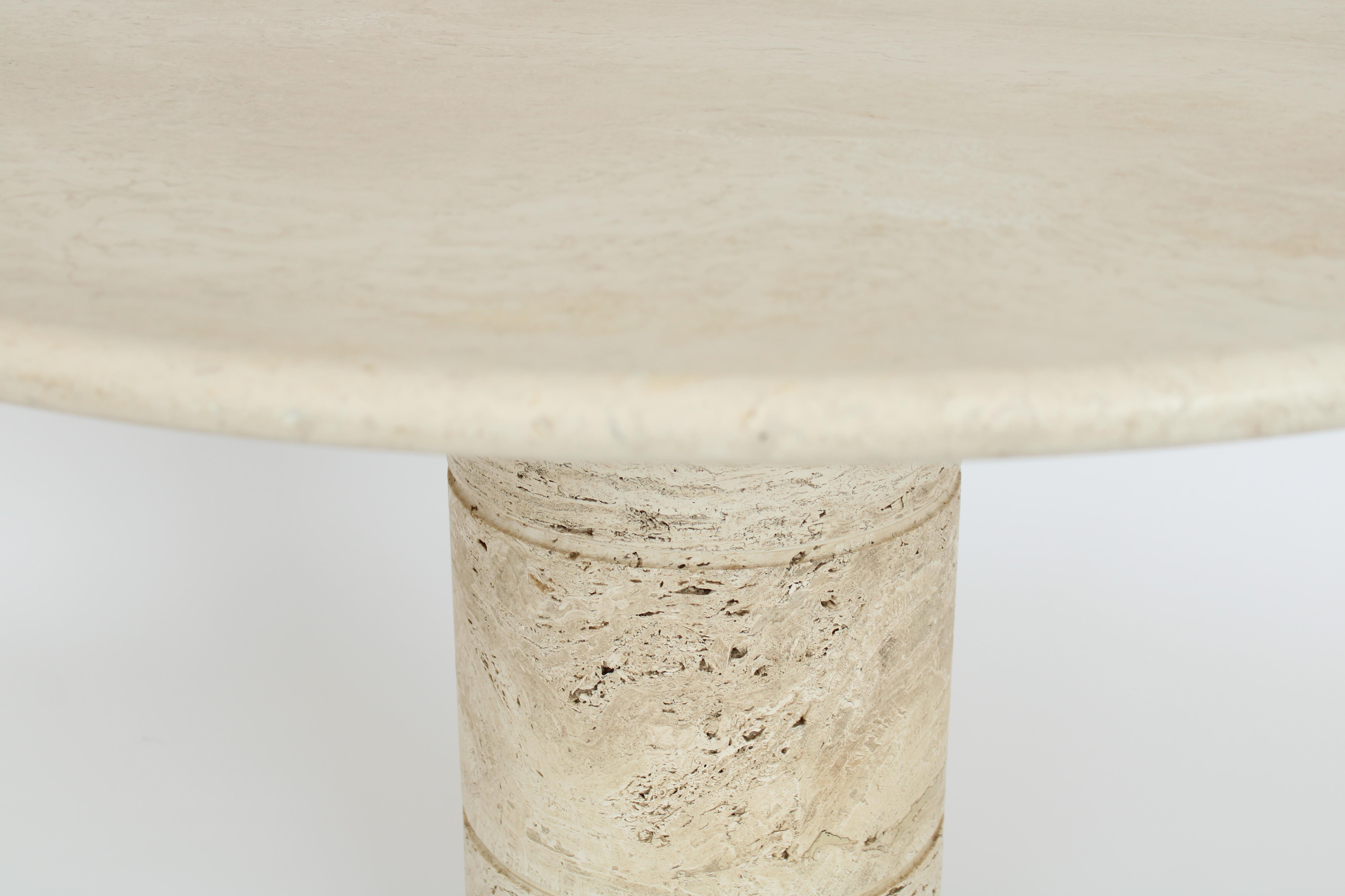 Italian Round Cream Travertine Dining or Center Table on a Round Column Base In Good Condition In Chicago, IL