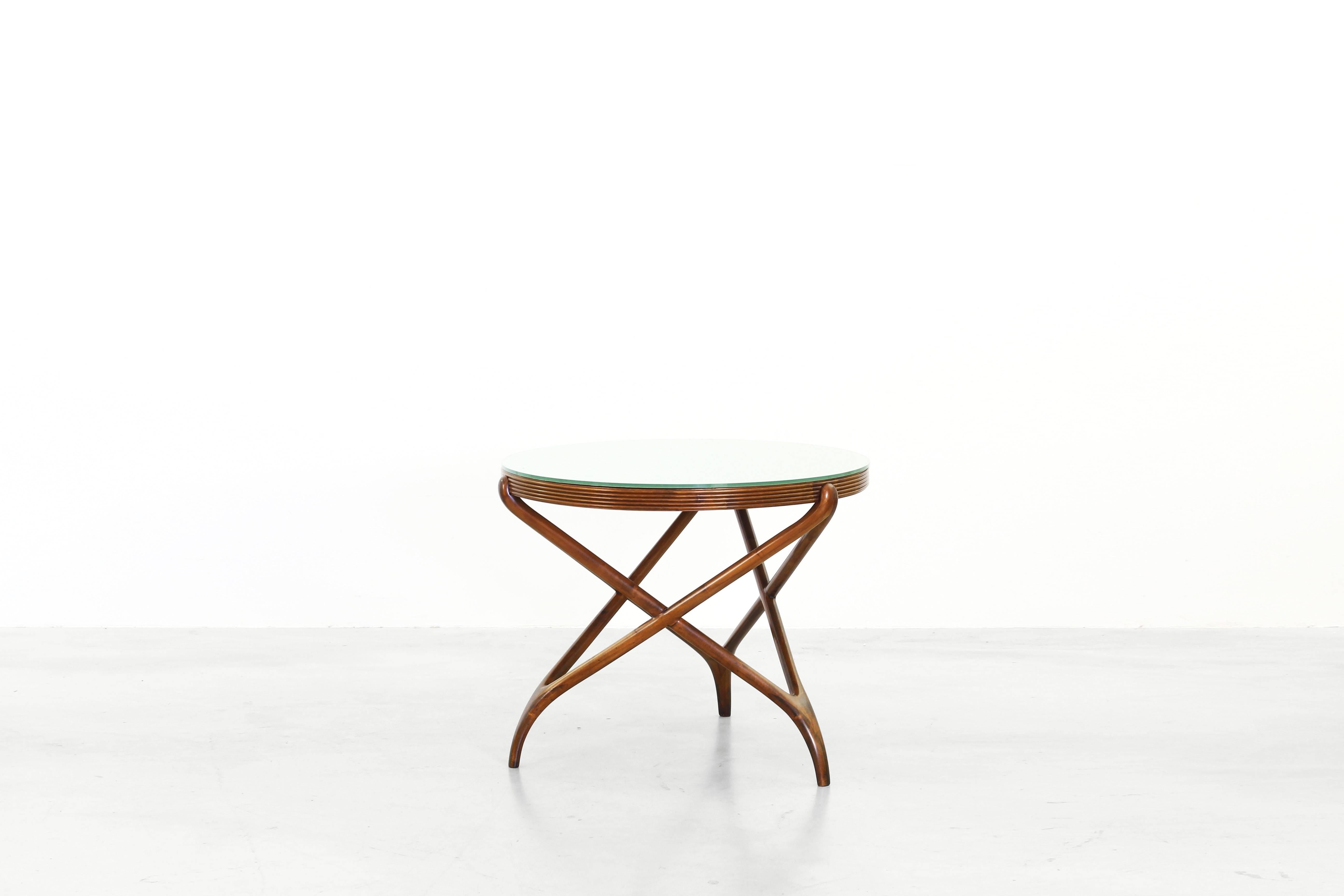 Italian Round Dining Table Attributed to Ico Parisi In Good Condition In Berlin, DE
