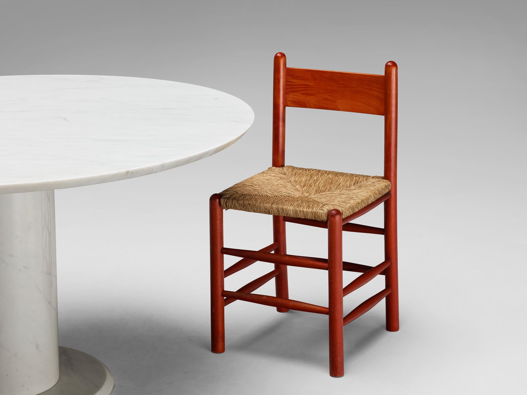 Milieu du XXe siècle Table de salle à manger ronde italienne en marbre avec ensemble de six chaises rouges françaises en vente