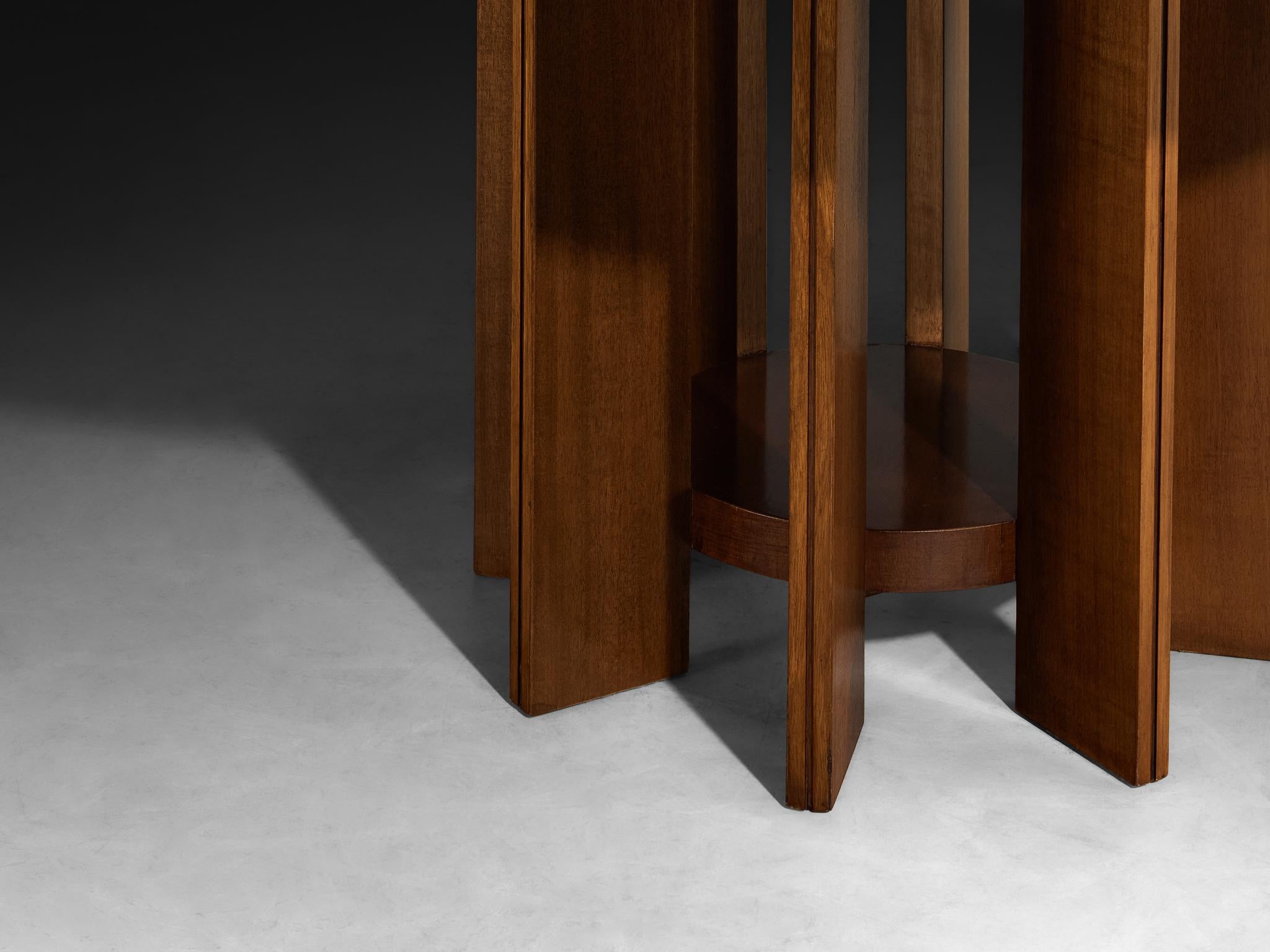 Italian Round Dining Table in Walnut For Sale at 1stDibs