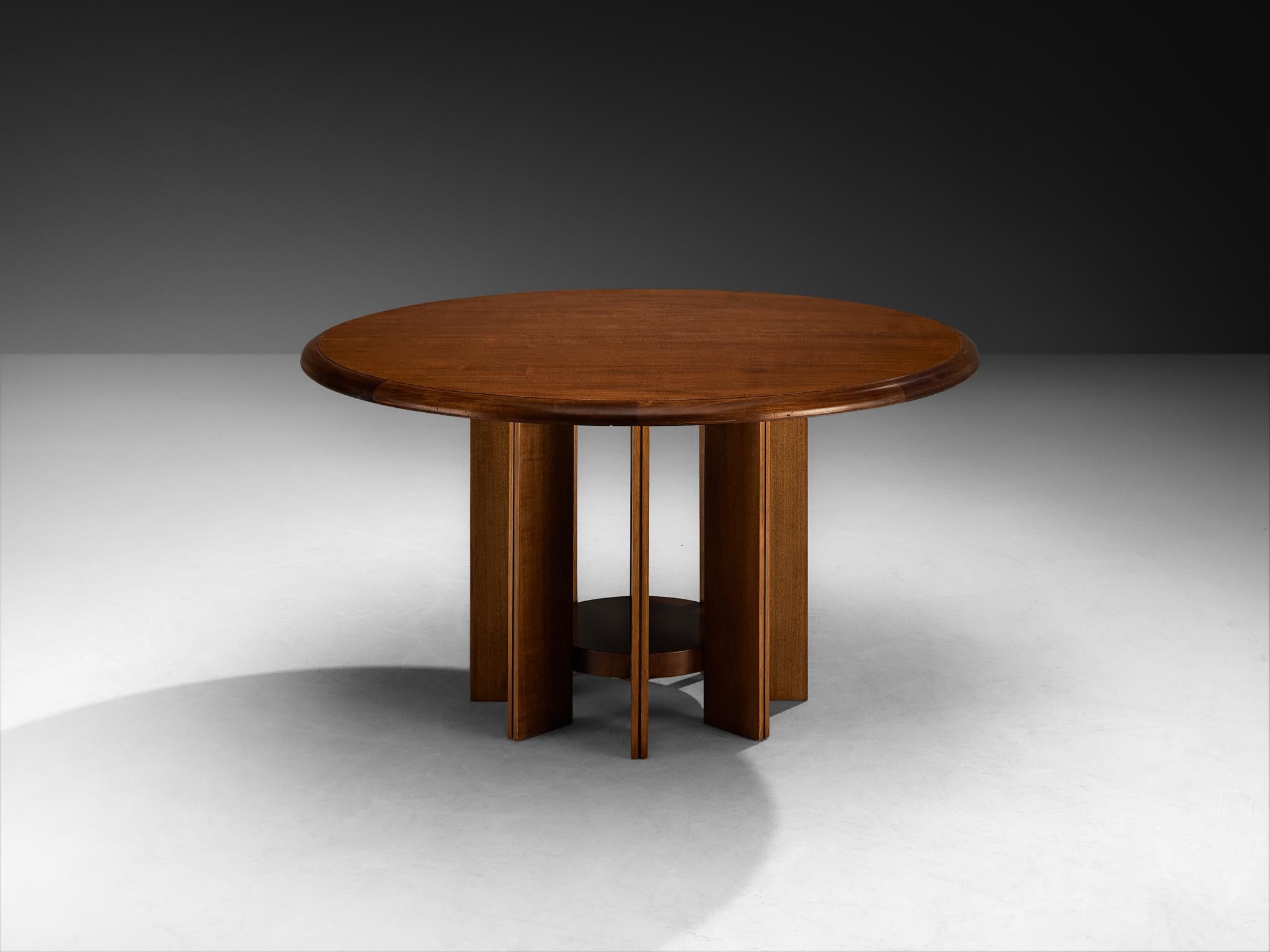 Italian Round Dining Table in Walnut For Sale at 1stDibs