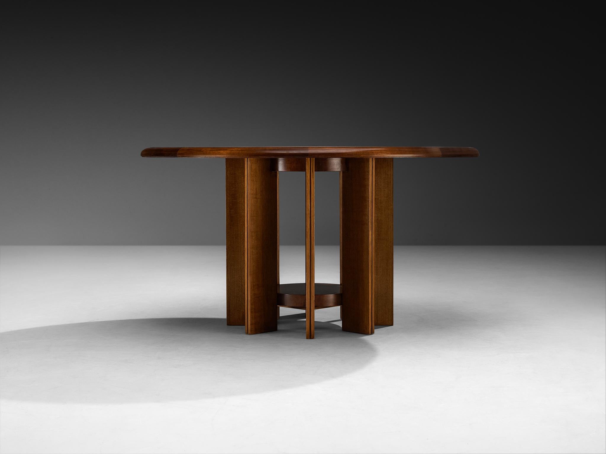 Italian Round Dining Table in Walnut For Sale at 1stDibs