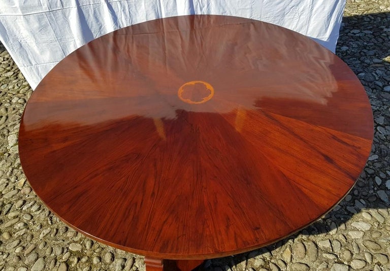 Italian Round Dining Table, Italy 19th Century Inlaid Wood Charles X Biedermeier In Fair Condition For Sale In Varmo, IT