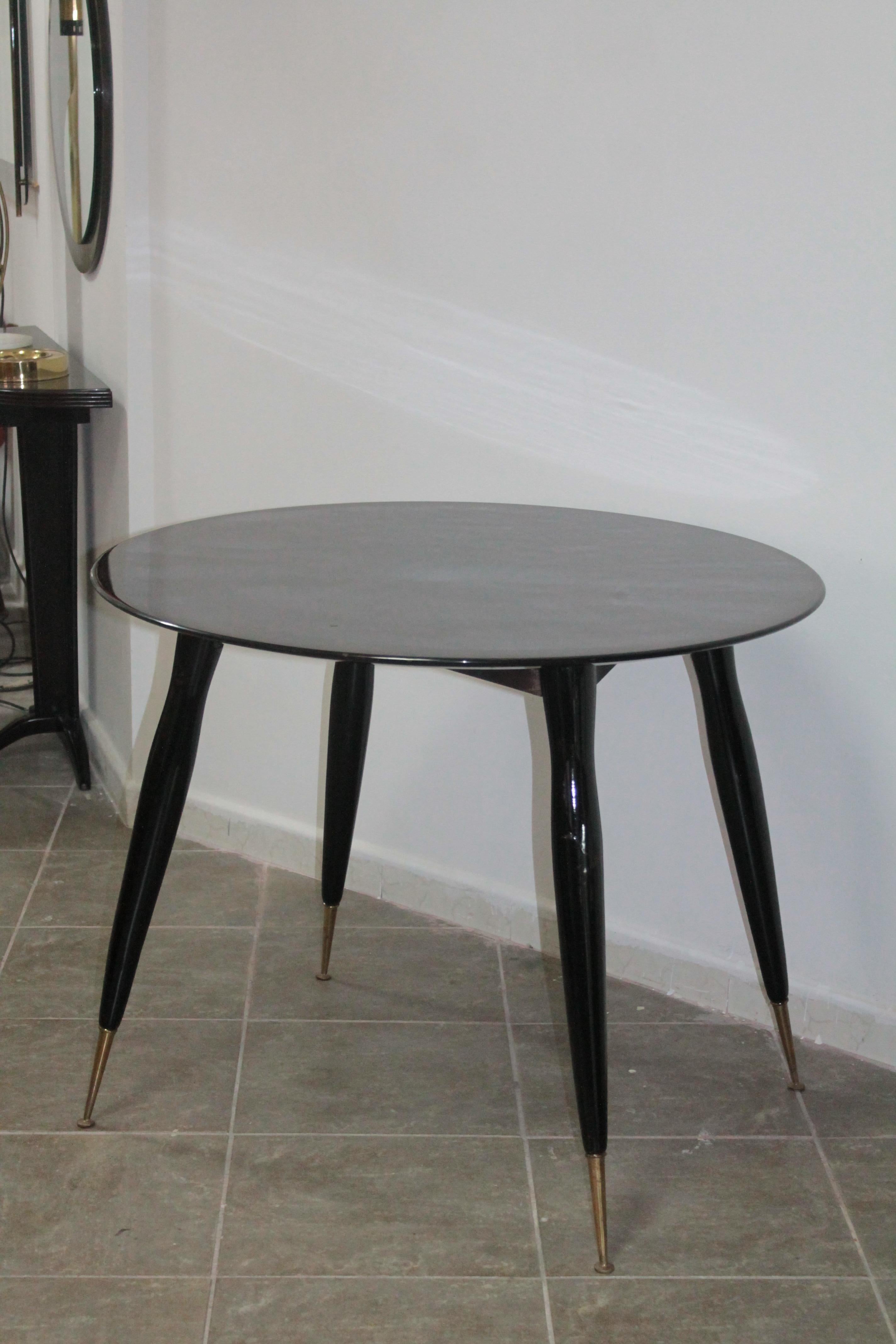 Italian Round Dining Table Rosewood in the Style of Gio Ponti, 1950s For Sale 6