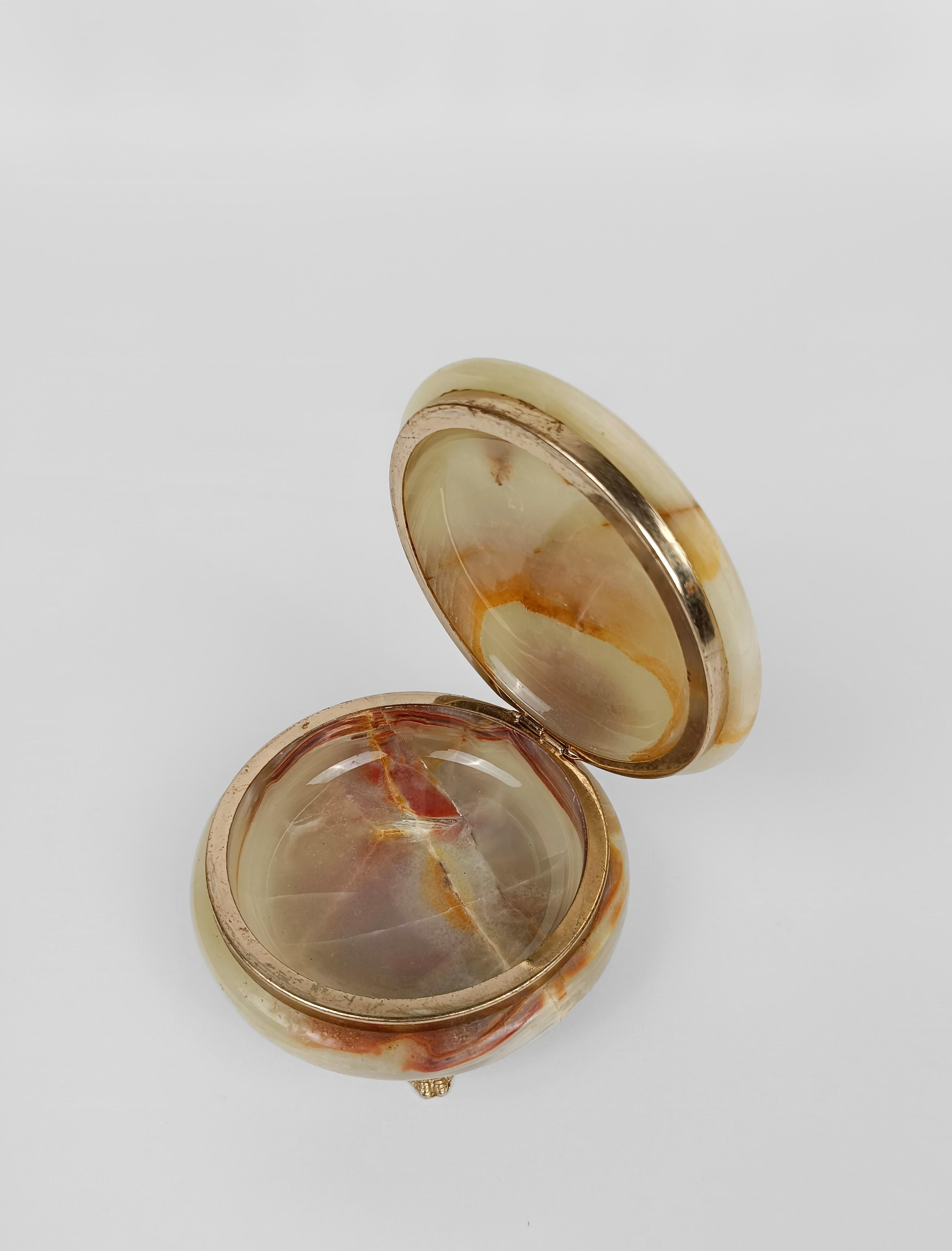 Italian Round Green Onyx Marble Box with Gilded Lionfeet, 1950s 7