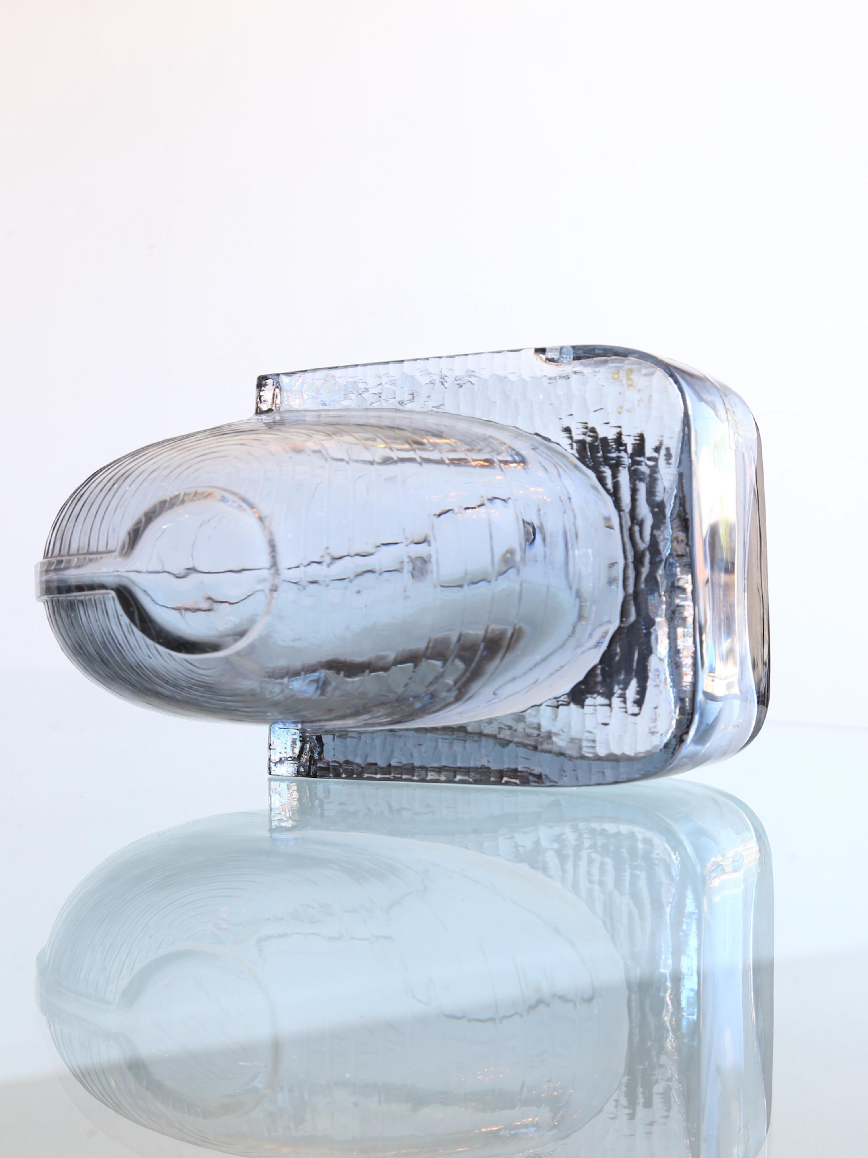 Italienischer runder Dekanter aus Rauchkristallglas von Grandi Cristalli  im Zustand „Gut“ im Angebot in Byron Bay, NSW
