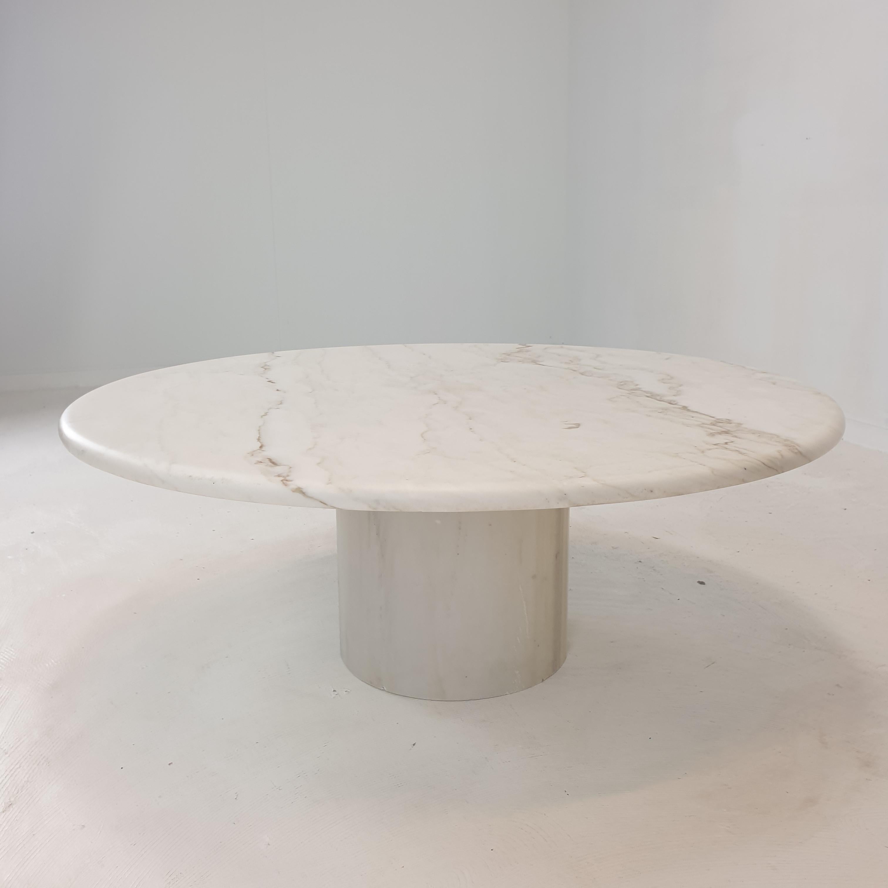 Italian Round Marble Coffee Table, 1980's 6