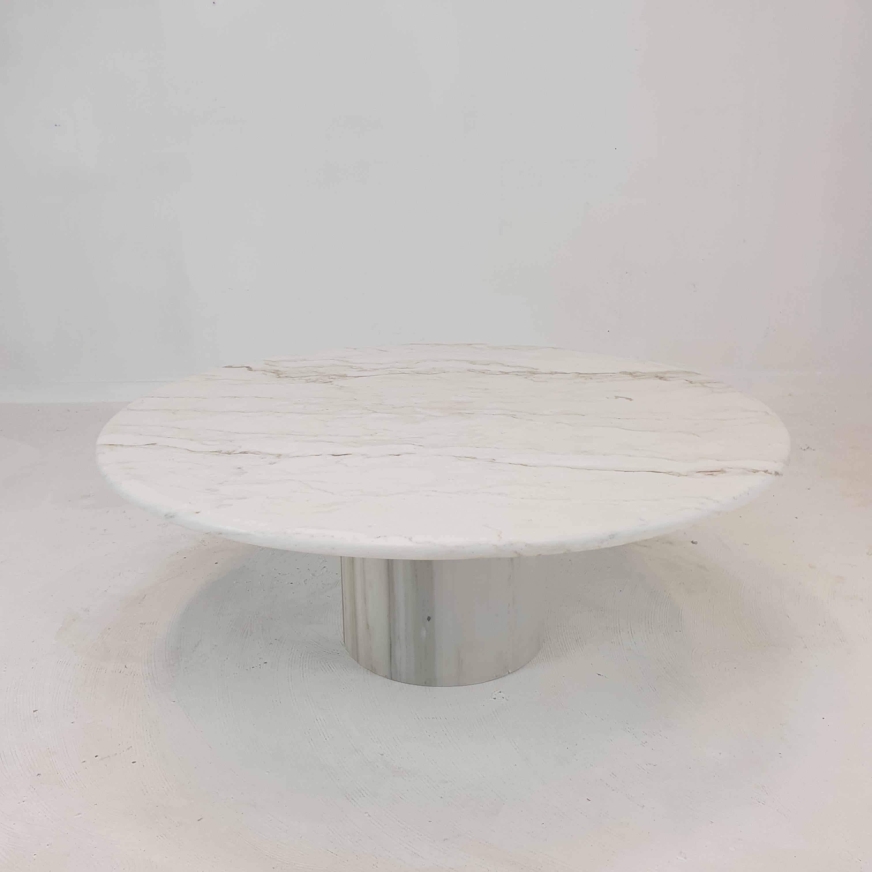 Italian Round Marble Coffee Table, 1980's 3